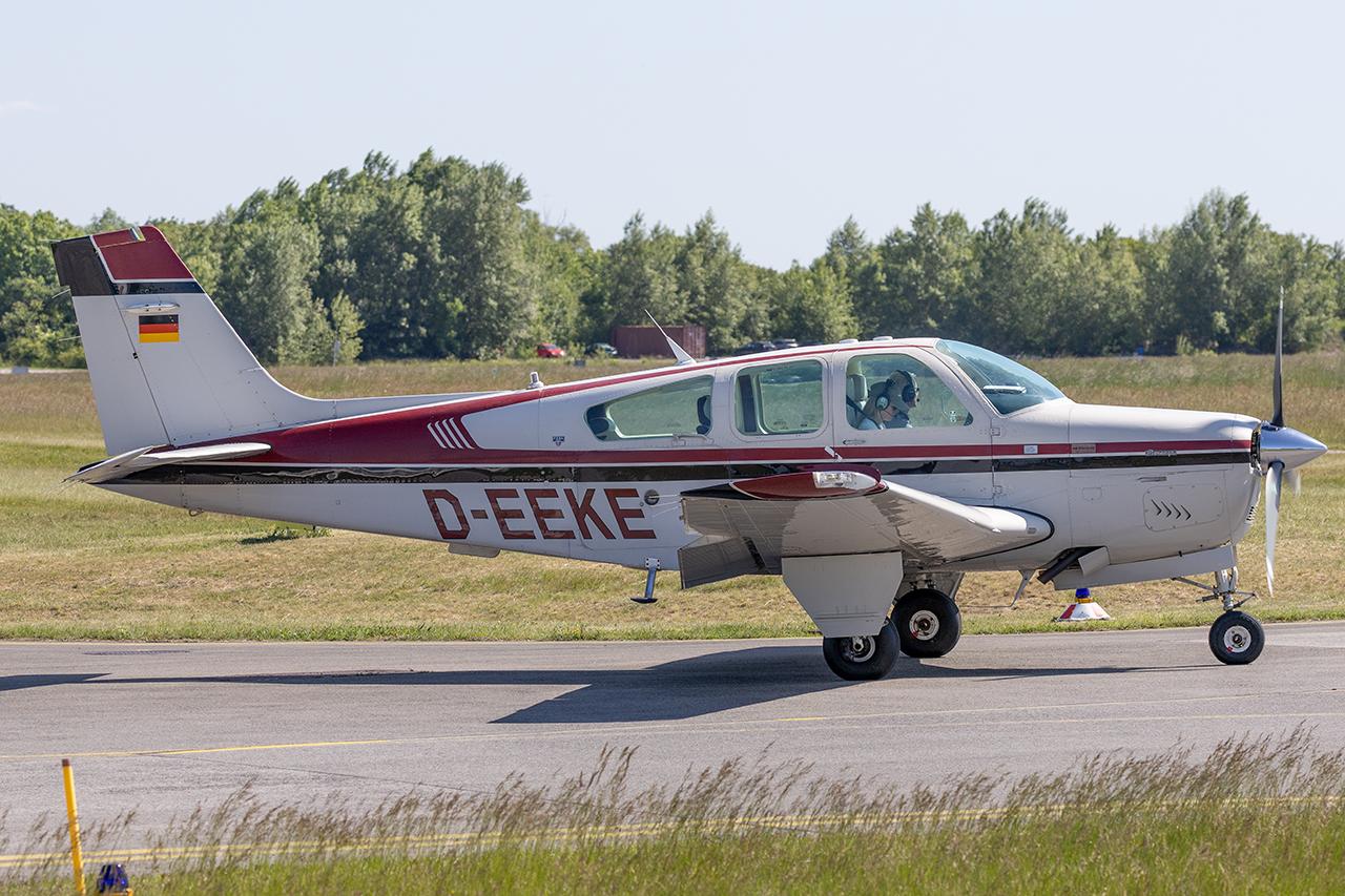 D-EEKE photo, click to enlarge