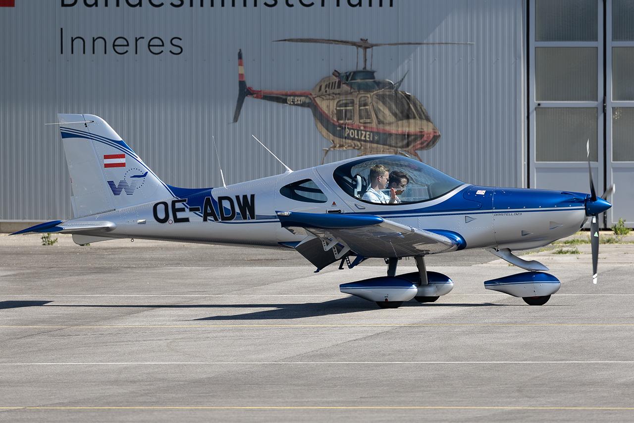 OE-ADW photo, click to enlarge