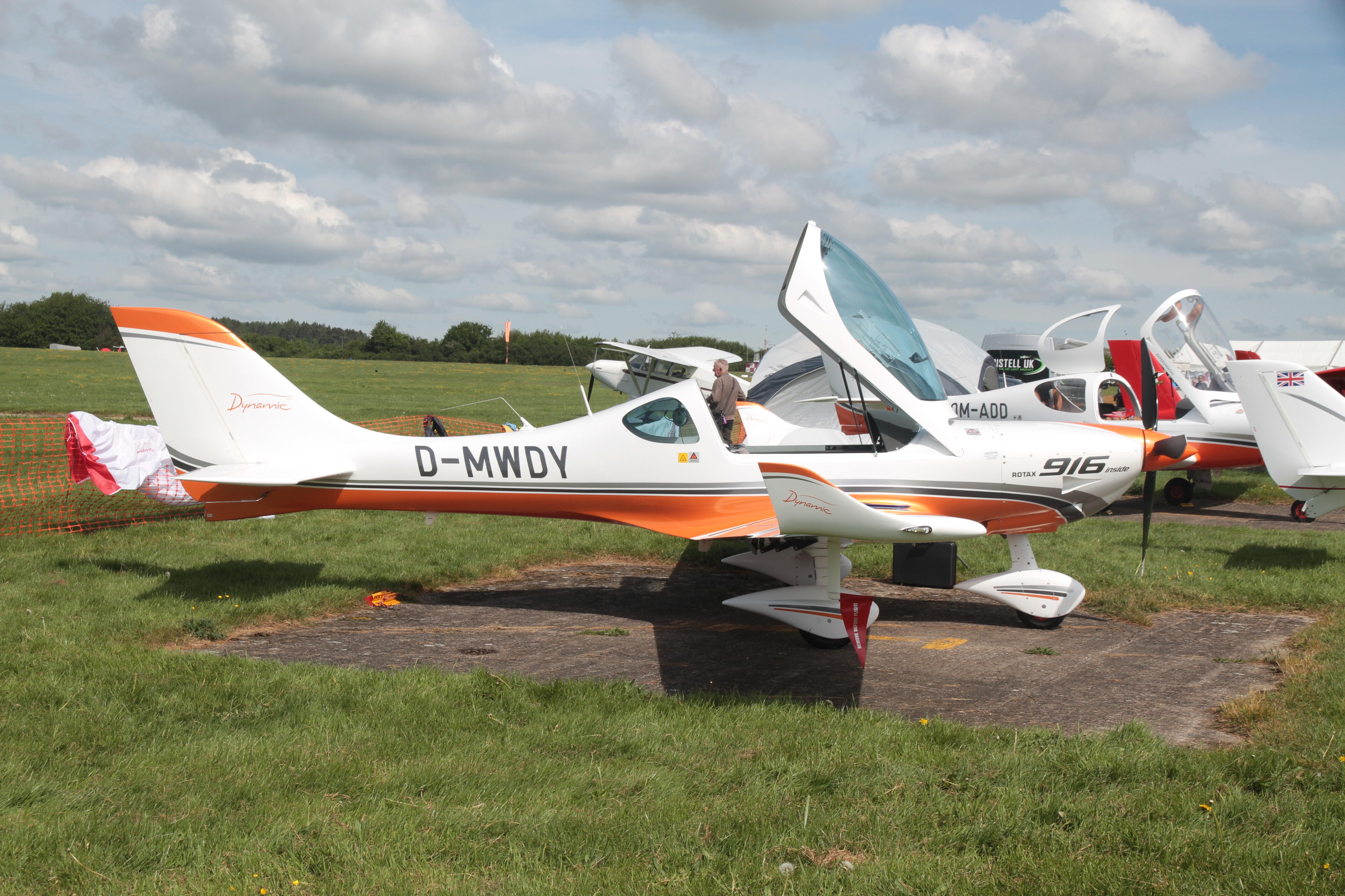 D-MWDY photo, click to enlarge