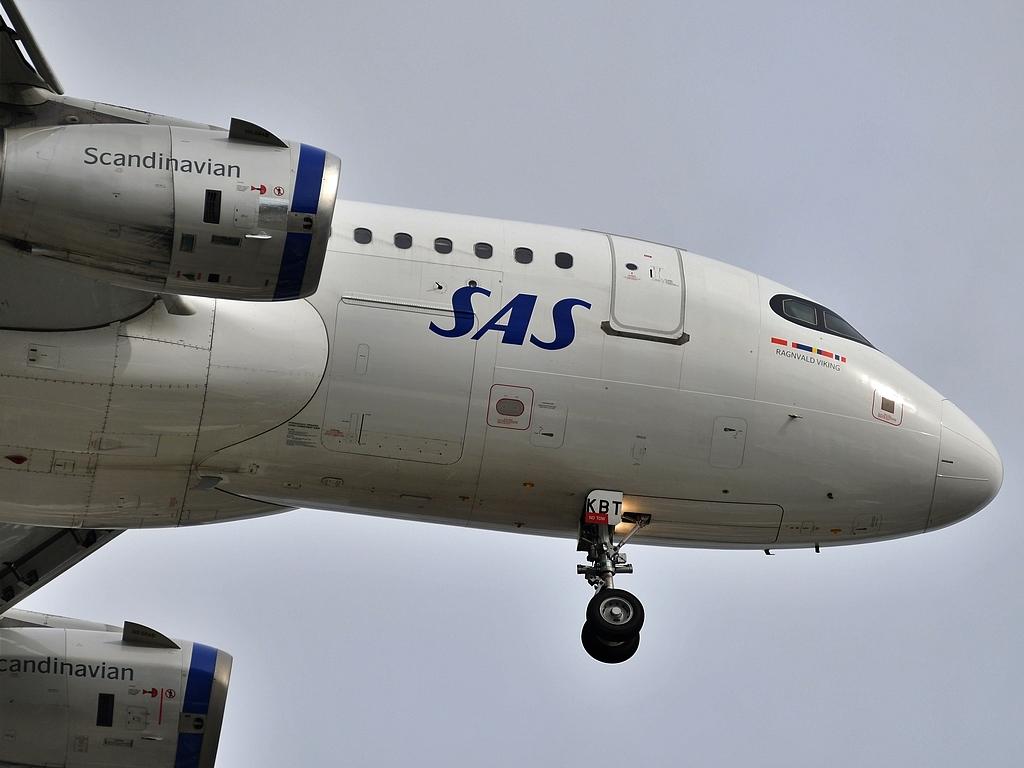 OY-KBT photo, click to enlarge