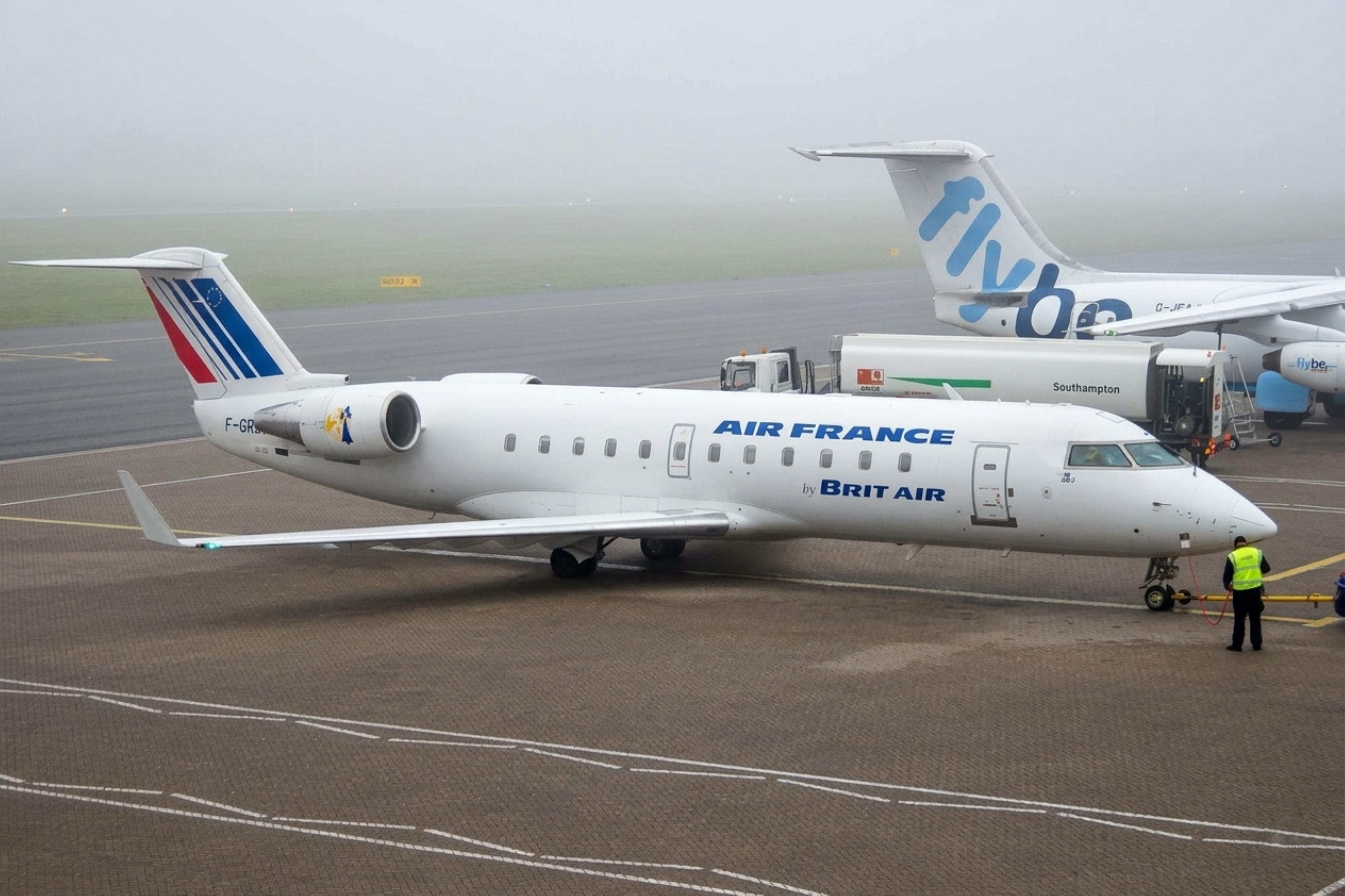 F-GRJR @ EGHI - F-GRJR 2000 CRJ100 Brit Air SOU  - by PhilR