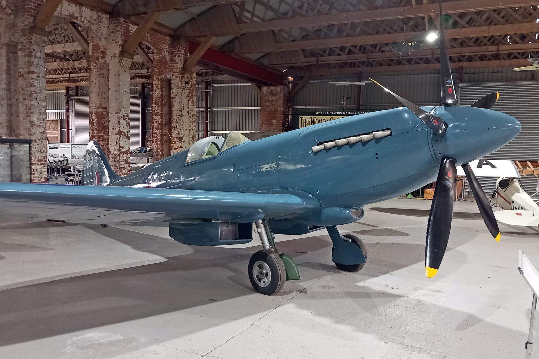 PM651 @ X4HP - Hooton Park - X4HP - by Chris Hall