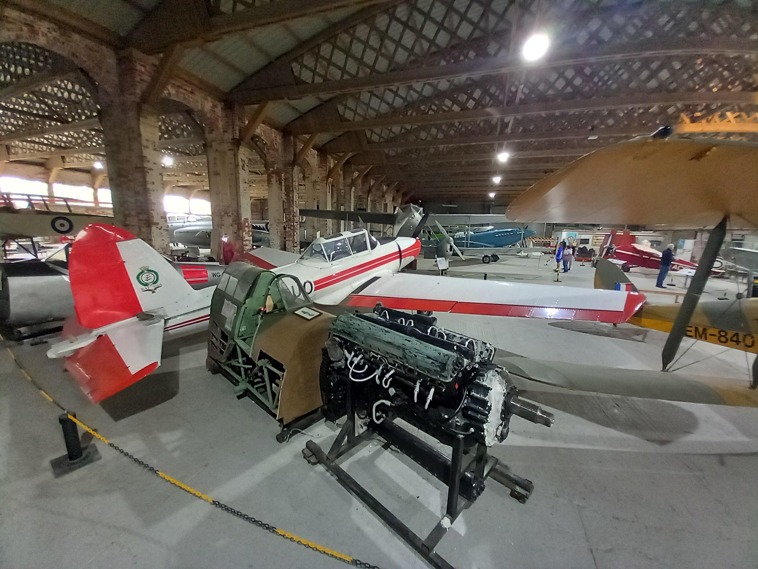 G-AOUO photo, click to enlarge