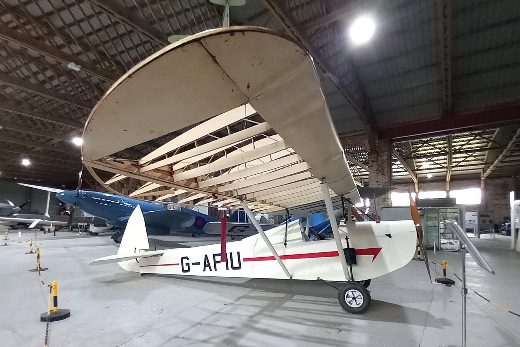 G-AFIU photo, click to enlarge