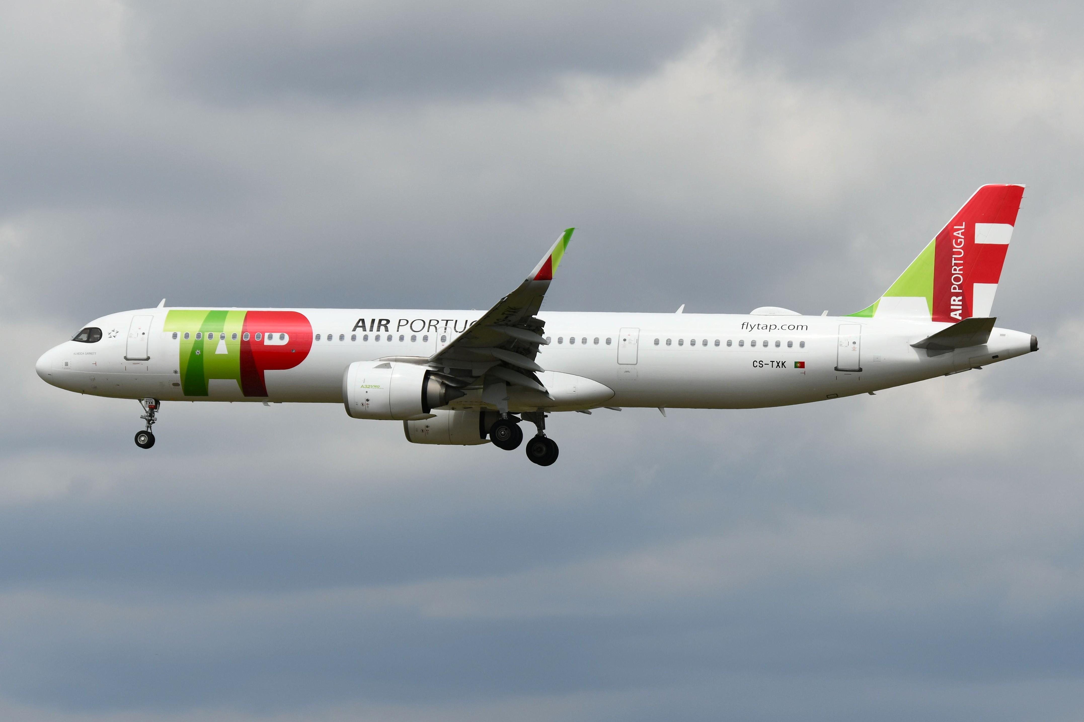 CS-TXK @ EDDF - TAP A321N landing - by FerryPNL