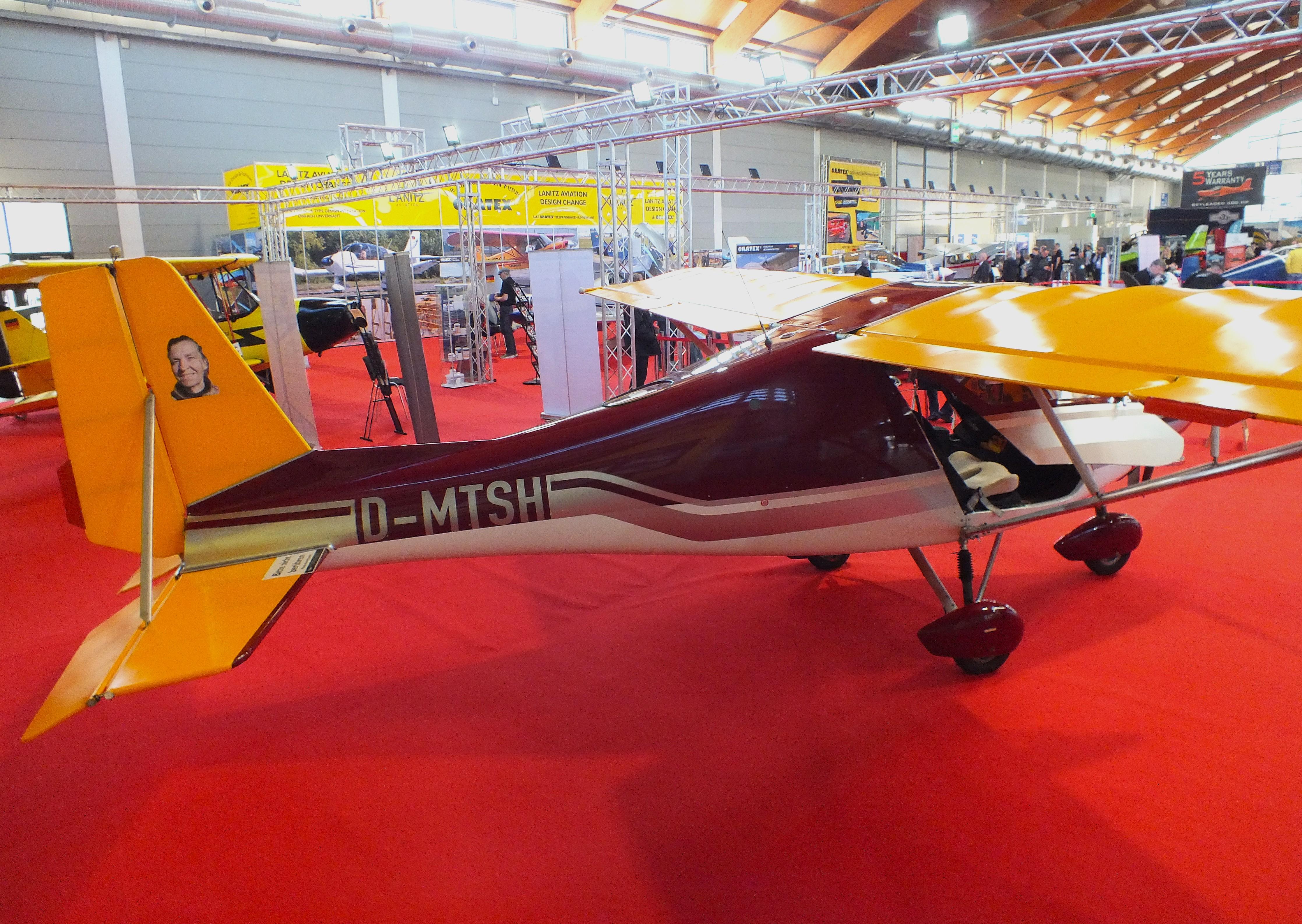 D-MTSH @ EDNY - Comco Ikarus C42B at the AERO 2026, Friedrichshafen - by iwarnecke