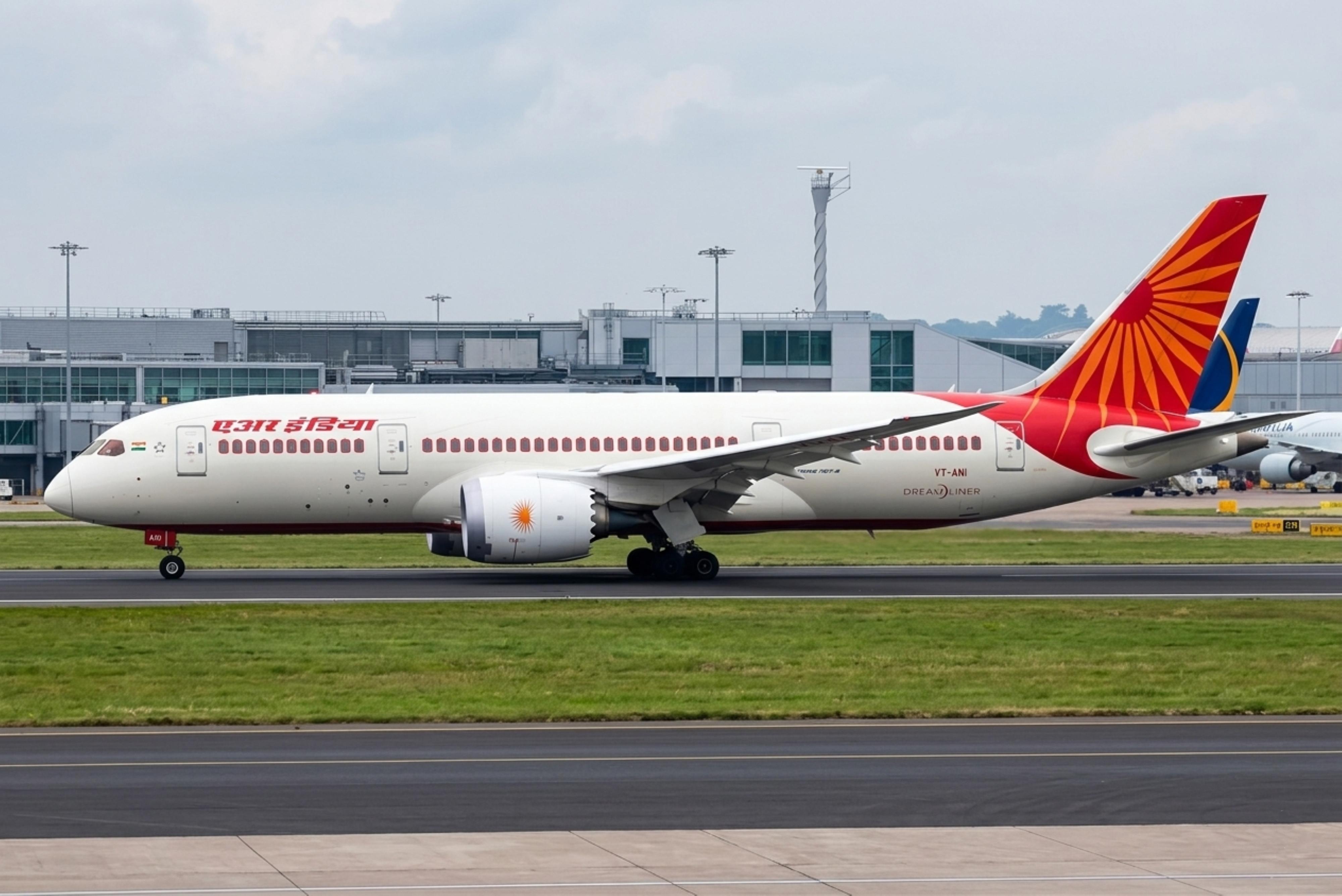 VT-ANI @ EGLL - VT-ANI 2012 B787-800 Air India LHR  - by PhilR