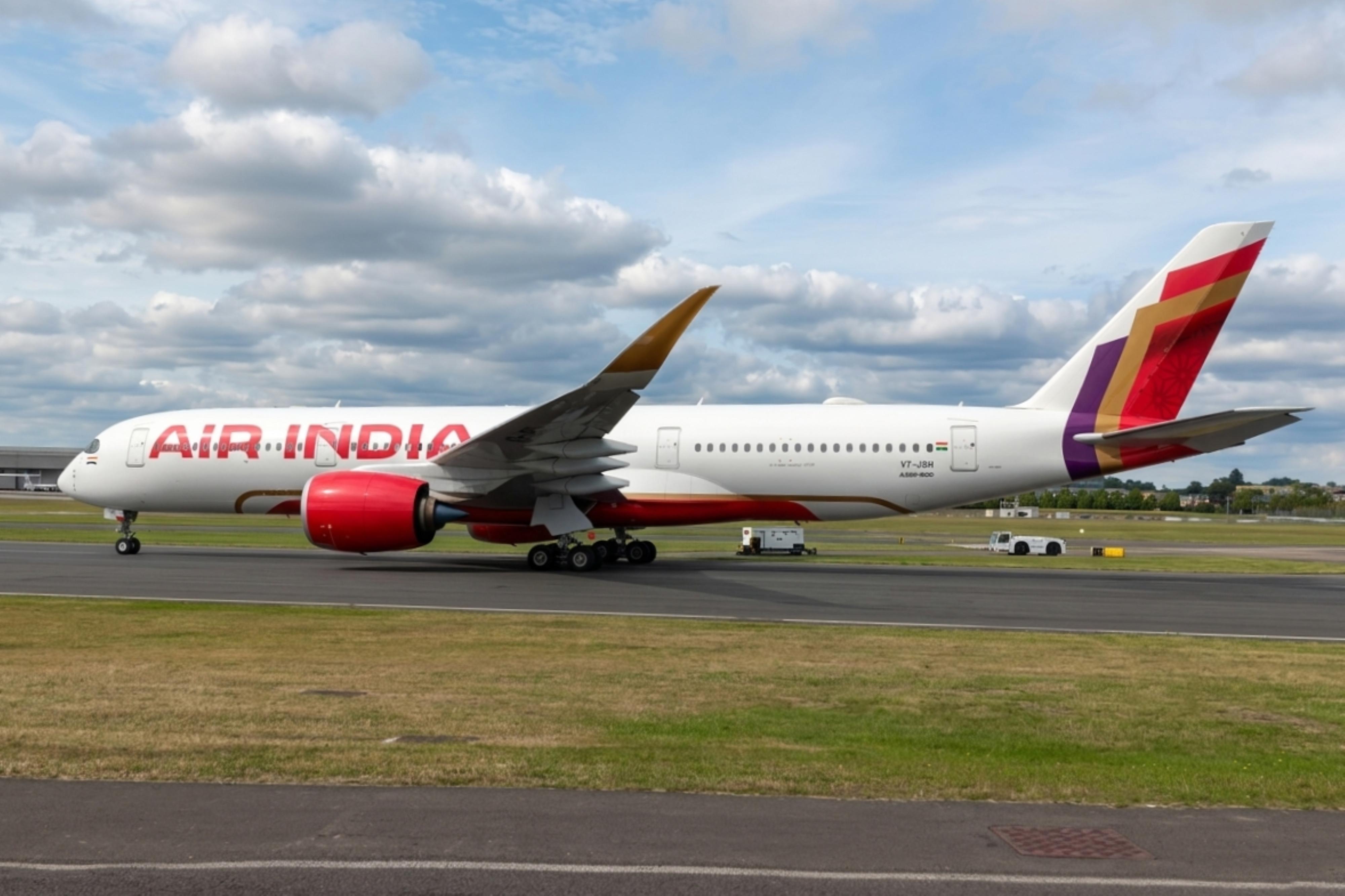 VT-JRH @ EGLF - VT-JRH 2024 Airbus A350-900 Air India FIA Farnborough 
 - by PhilR