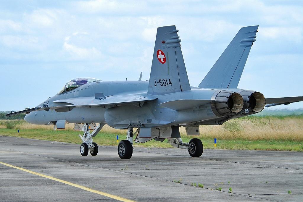 J-5014 @ LFBC - BA120 Cazaux Air Force Base - by Jean Christophe Ravon / FRENCHSKY