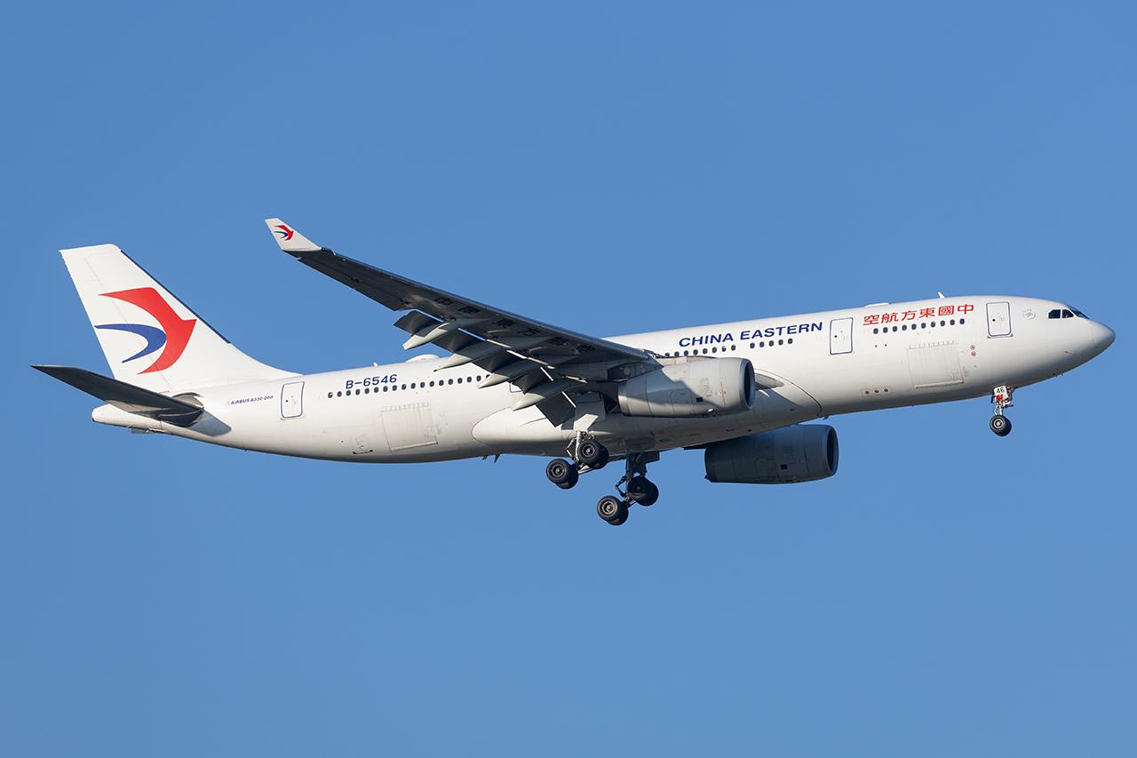 B-6546 @ LOWW - China Eastern A33-200 - by Andy Graf