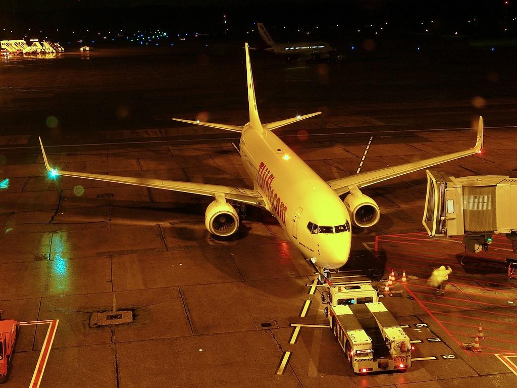 D-AHFI photo, click to enlarge