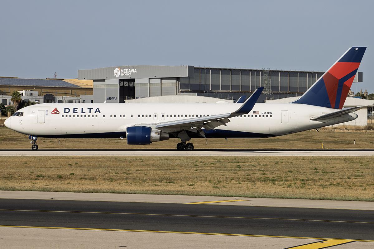N195DN @ LMML - Runway 13 - by Roberto Cassar