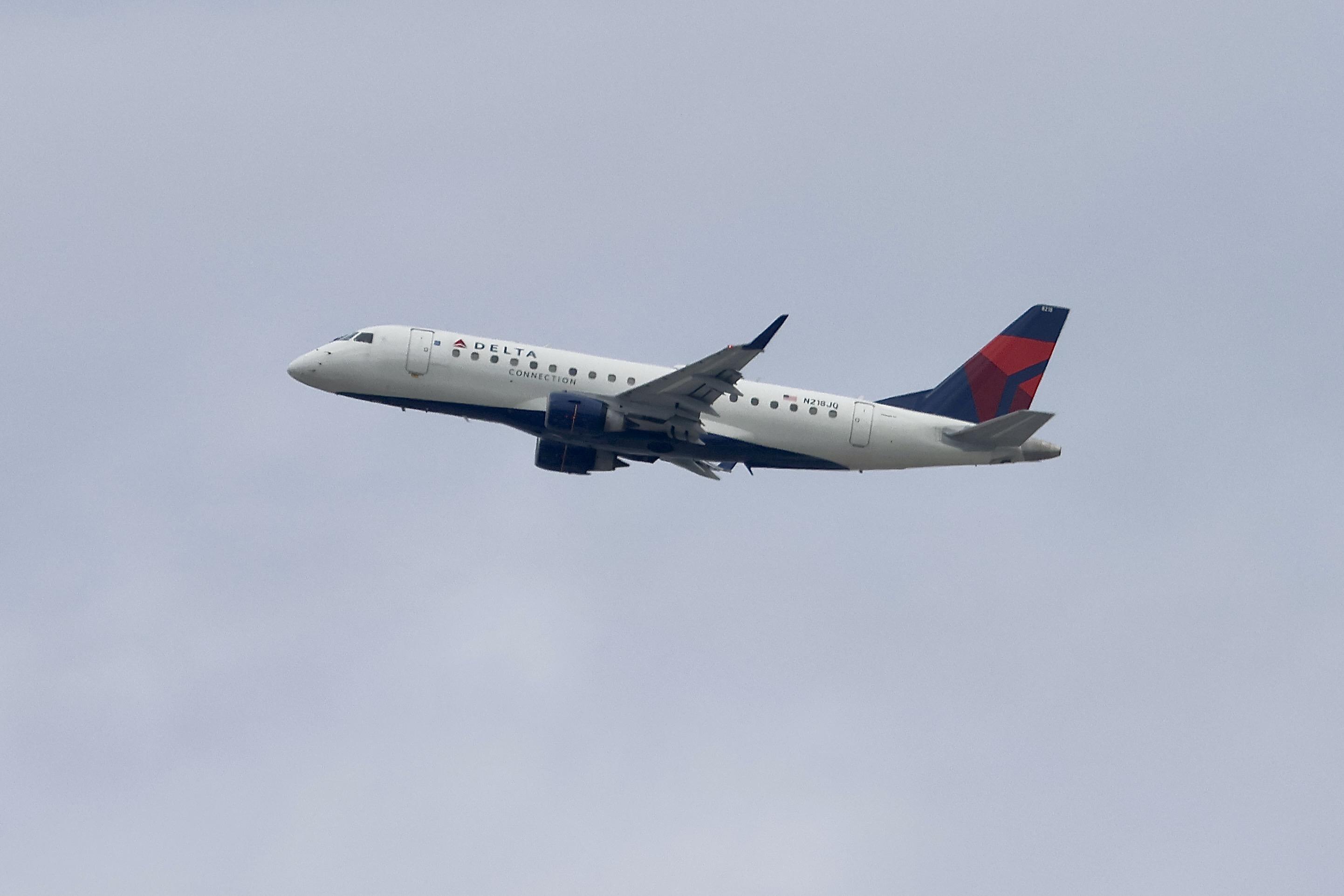 N218JQ photo, click to enlarge
