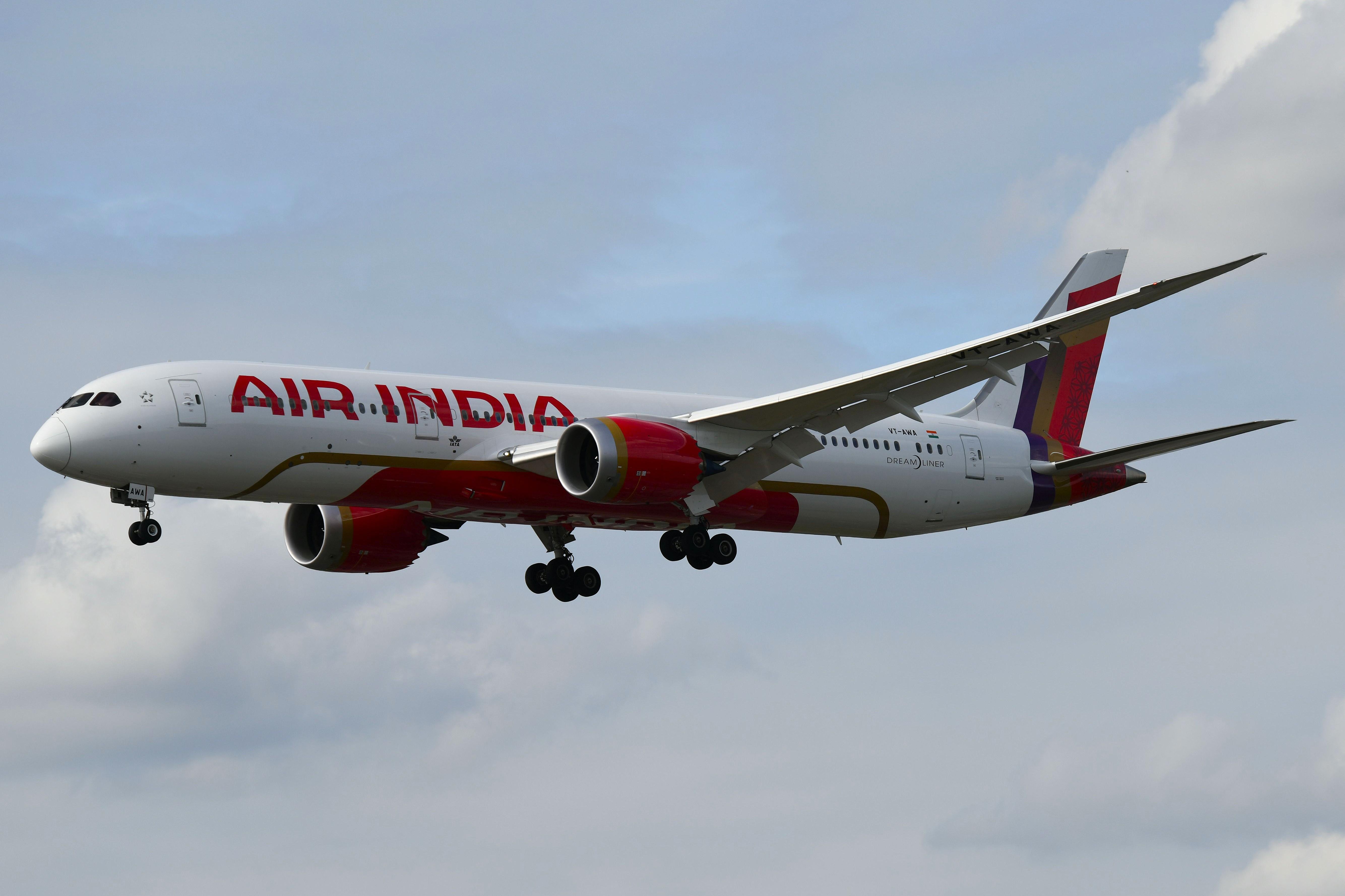 VT-AWA photo, click to enlarge