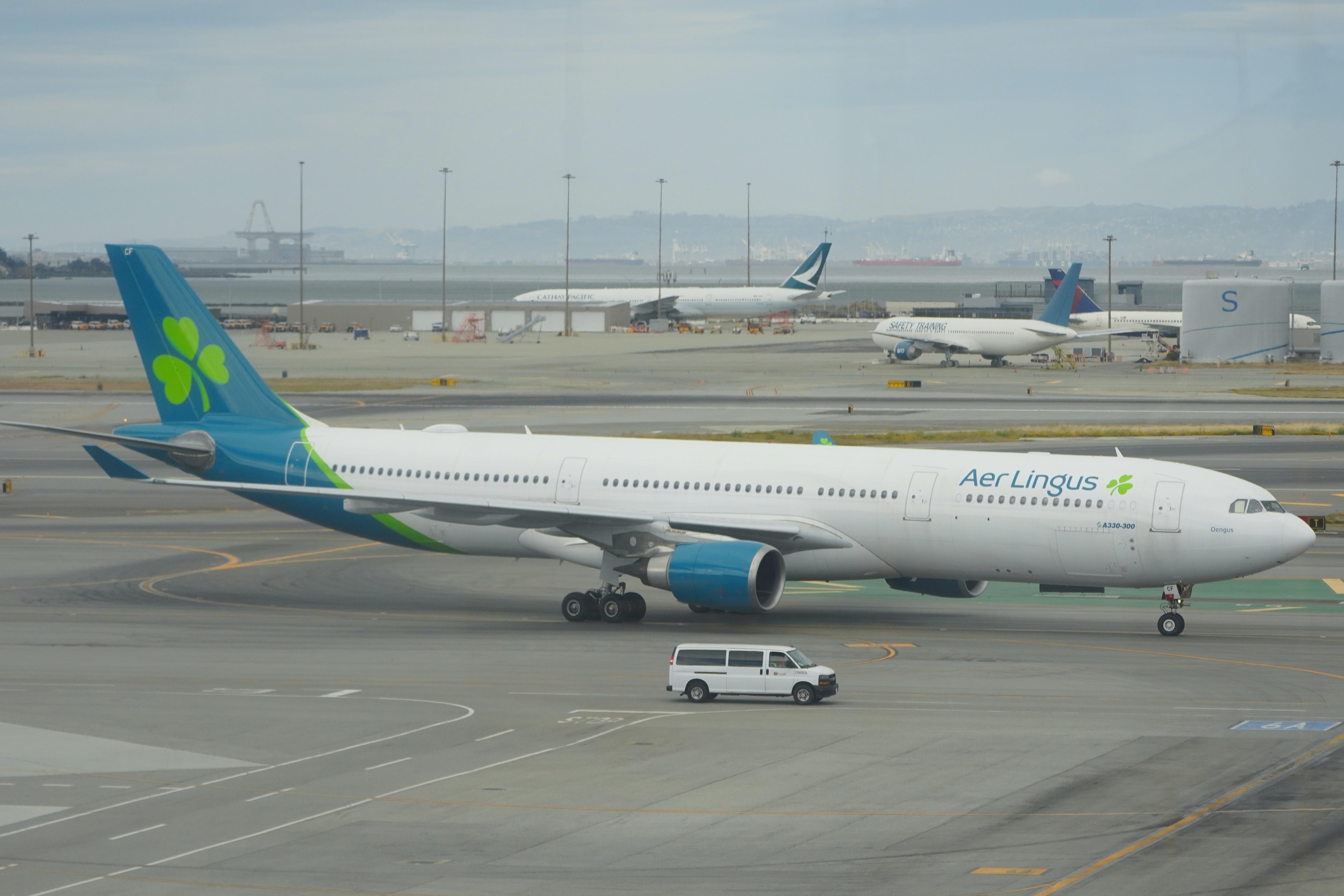 EI-GCF @ KSFO - Sky Terrace SFO 2026 - by ClaytonEddy