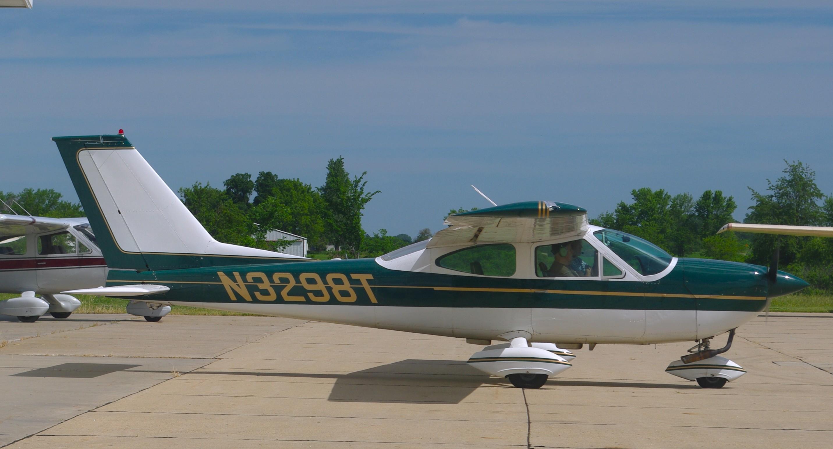 N3298T photo, click to enlarge