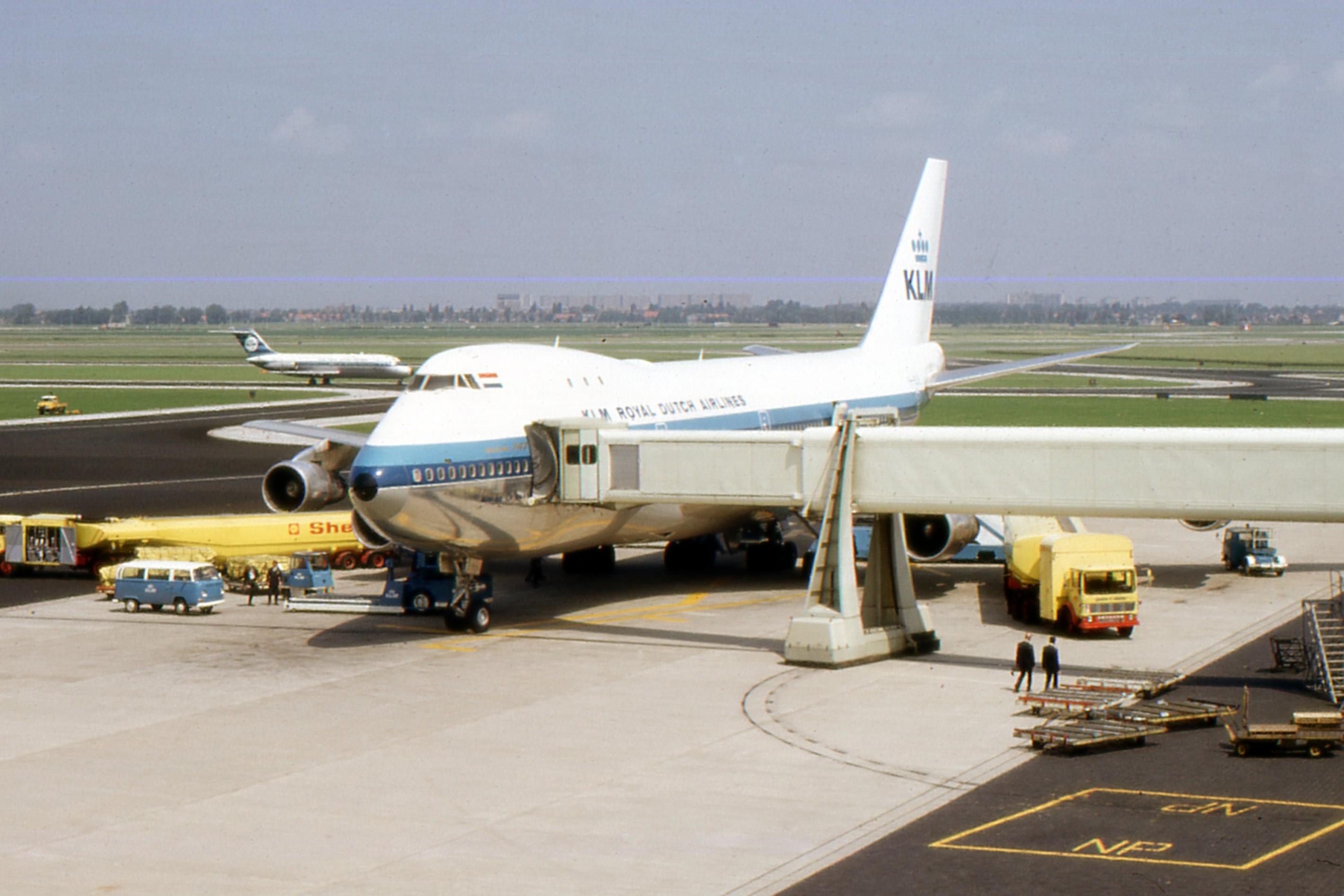 PH-BUC photo, click to enlarge