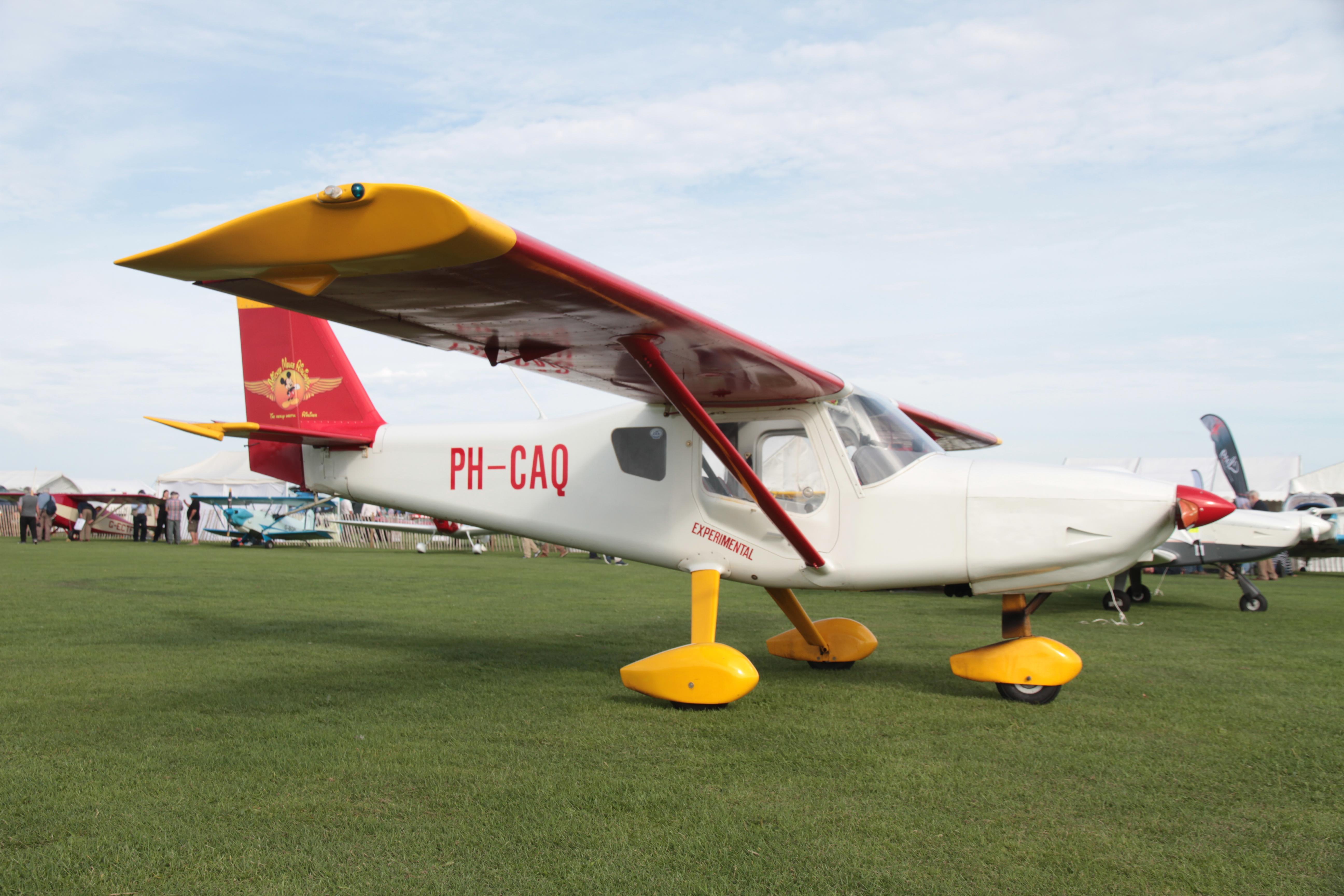 PH-CAQ photo, click to enlarge