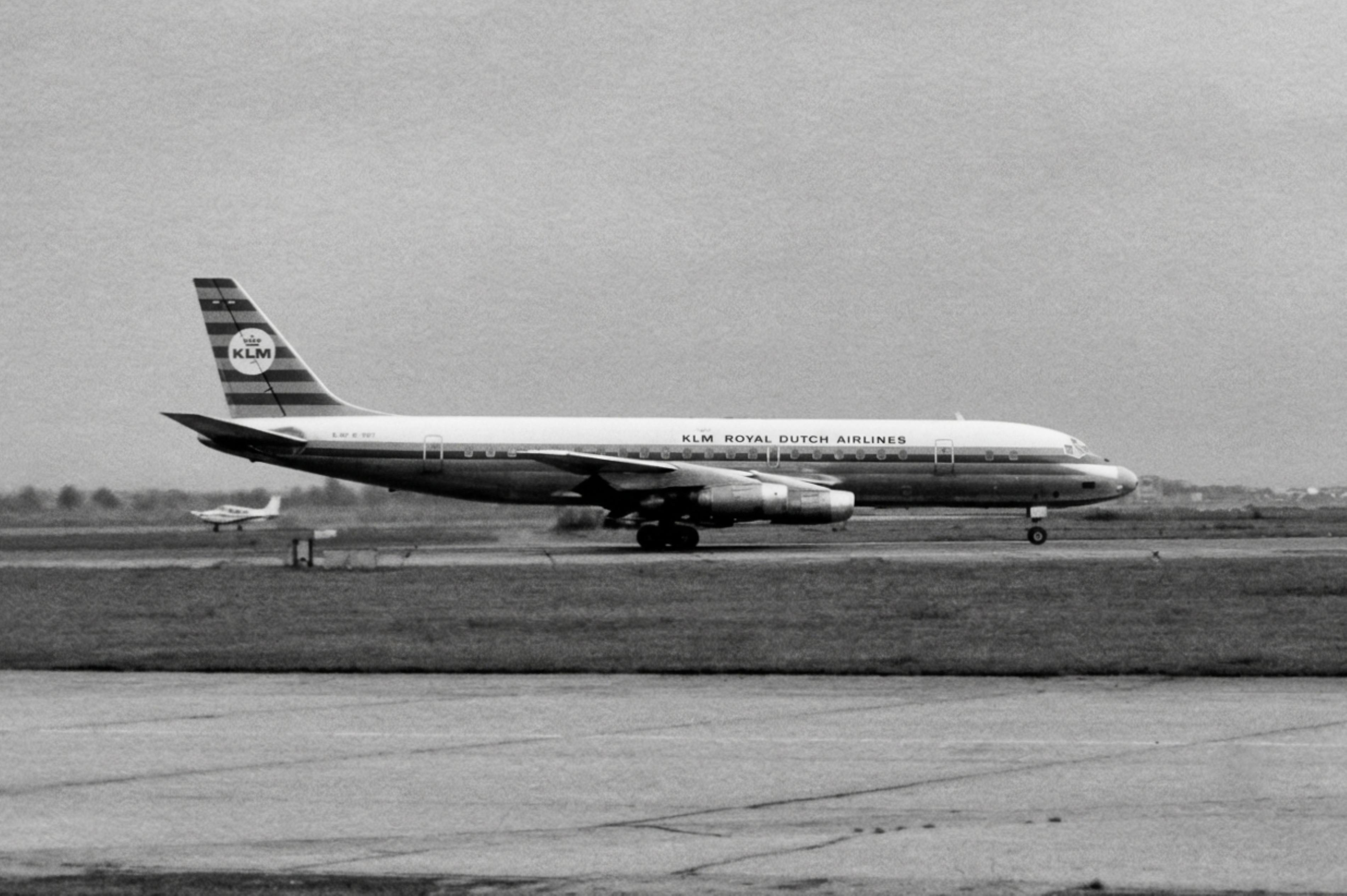 PH-DCM photo, click to enlarge
