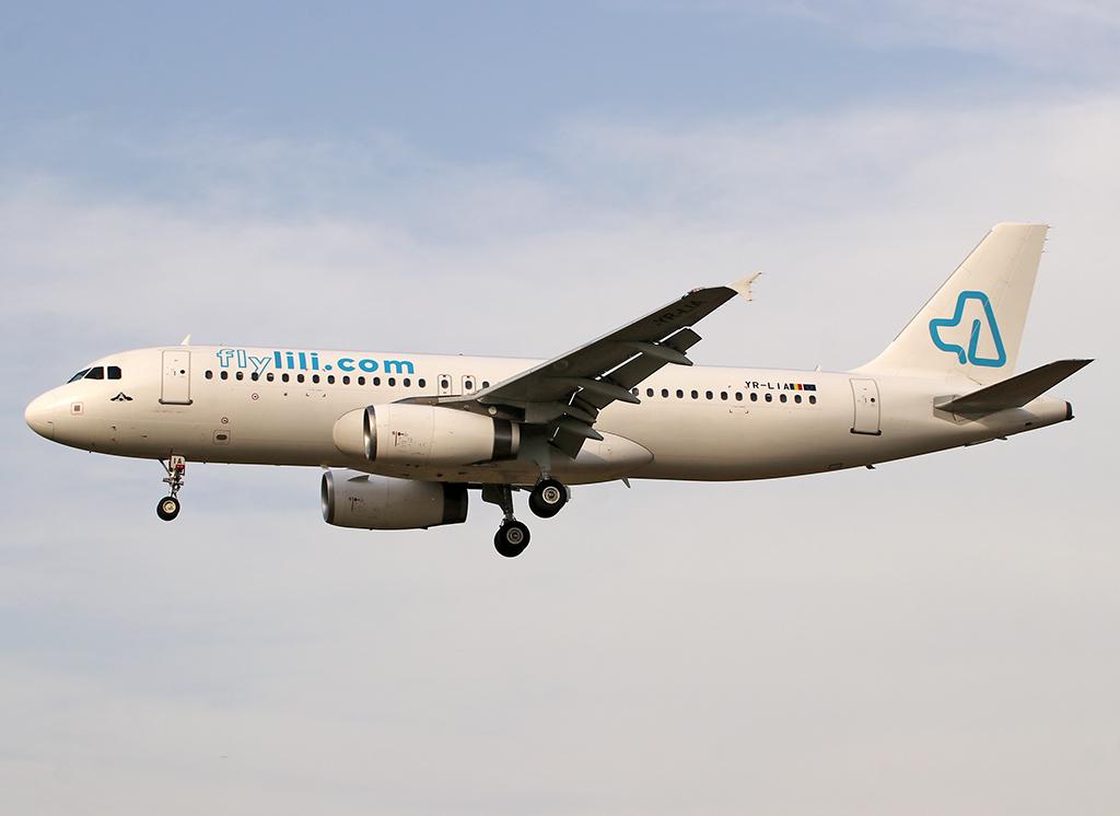 YR-LIA @ LFBO - Landing rwy 32L... Operated by Tunisair this day... - by Shunn311