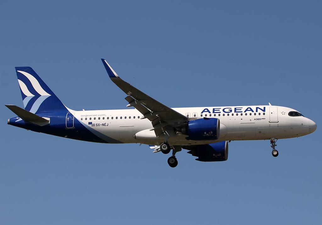 SX-NEJ @ LFBO - Landing rwy 32L - by Shunn311