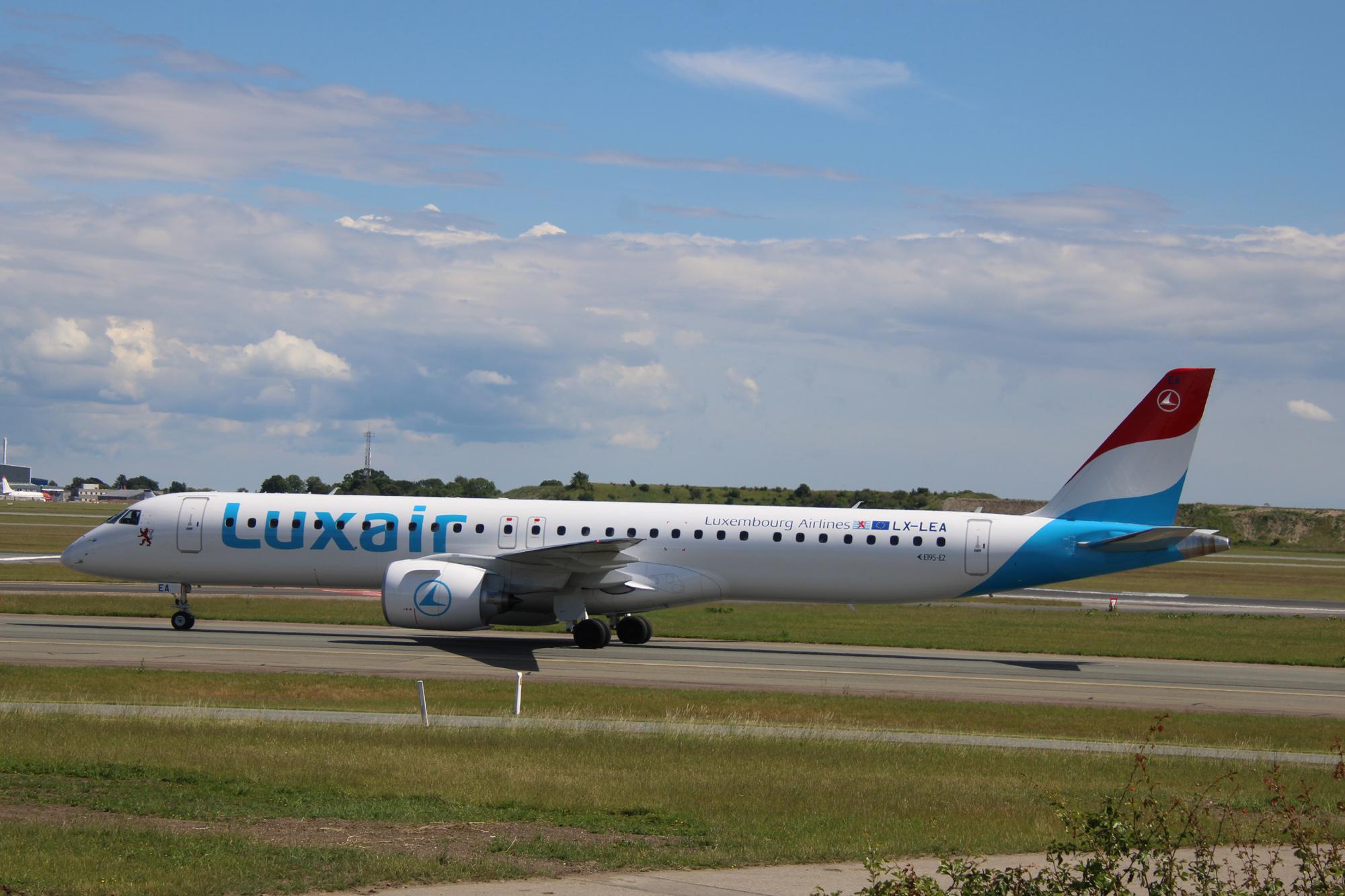 LX-LEA photo, click to enlarge