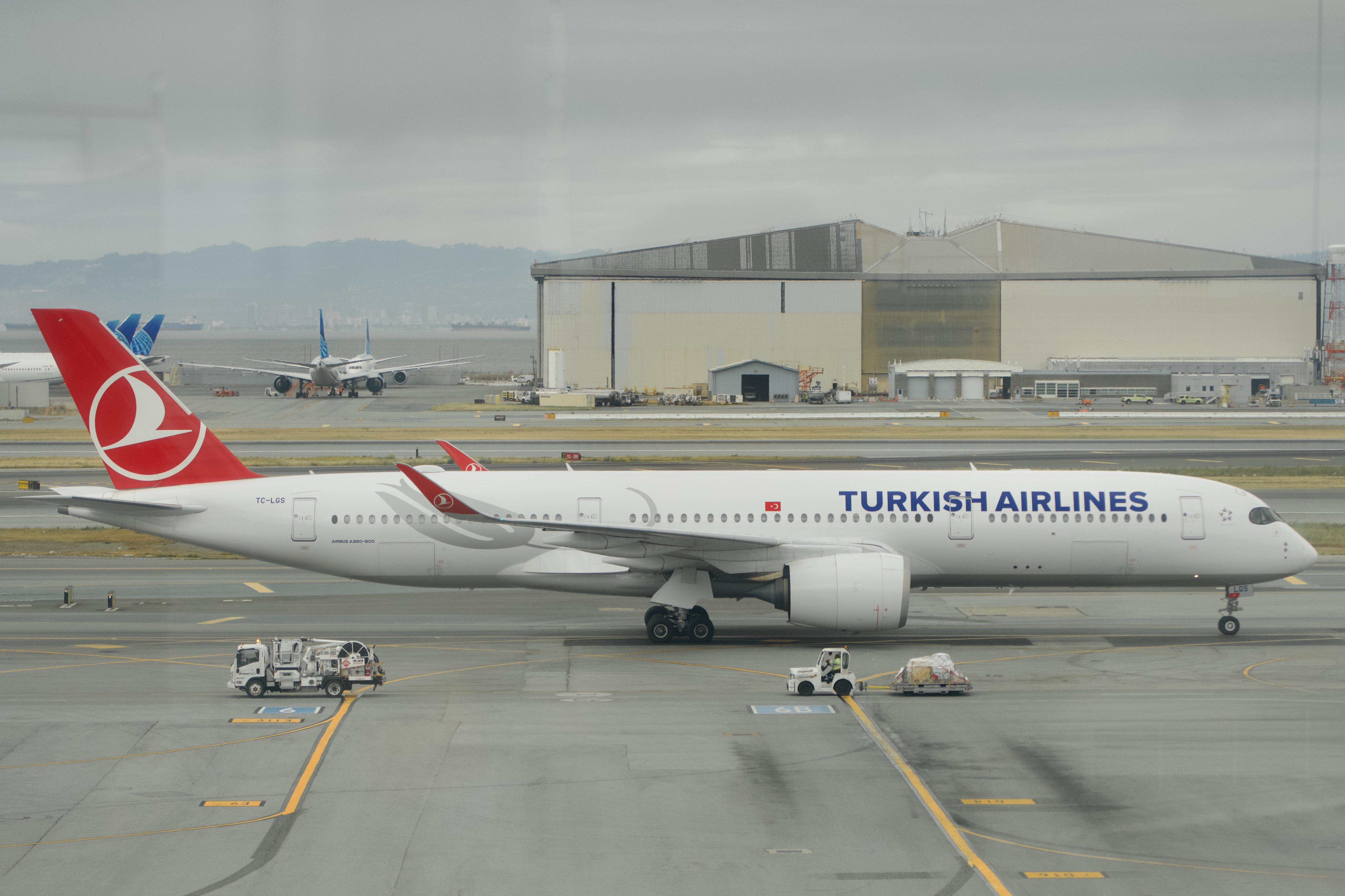 TC-LGS @ KSFO - Sky Terrace SFO 2026.  - by ClaytonEddy