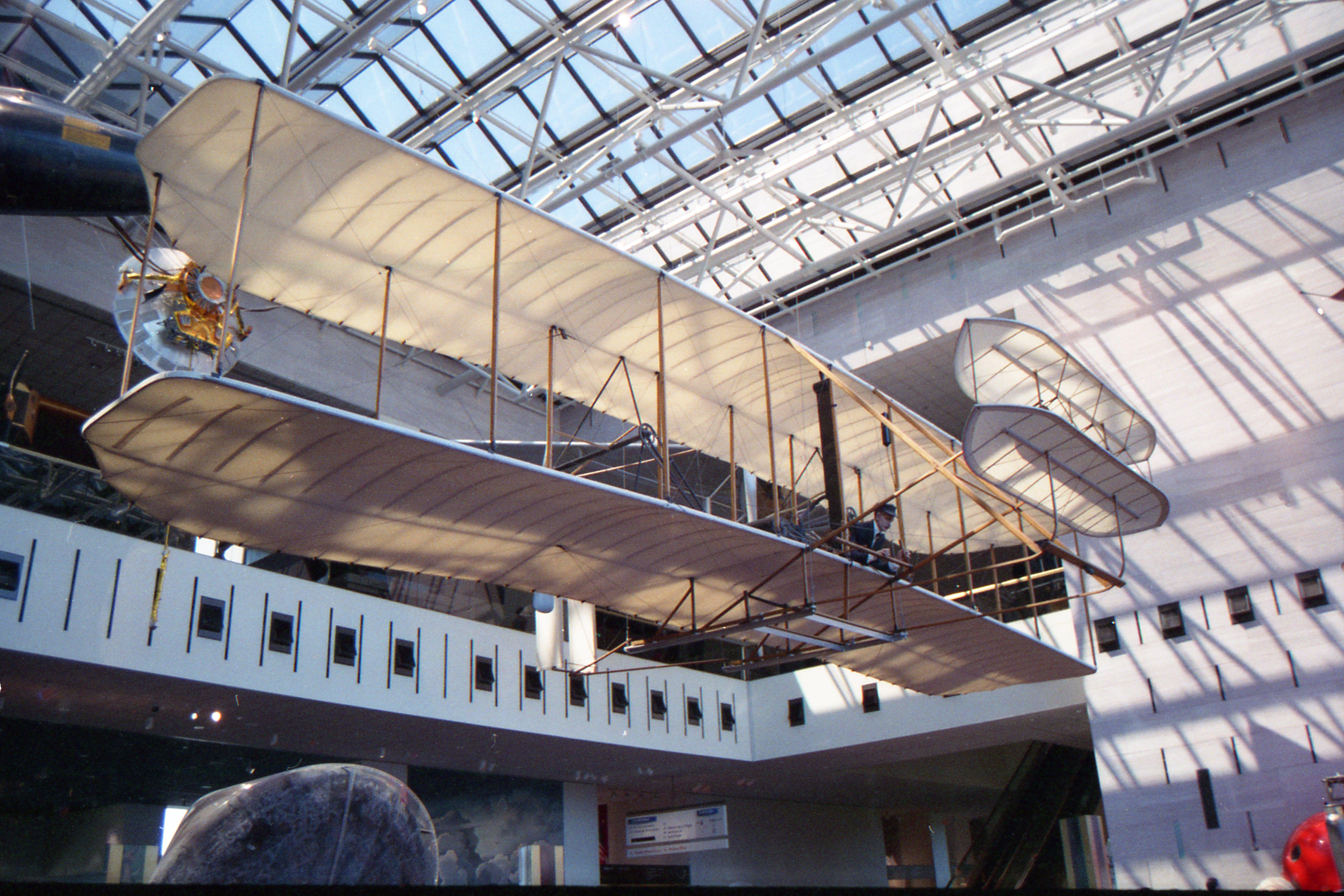 WRIGHT FLYER photo, click to enlarge