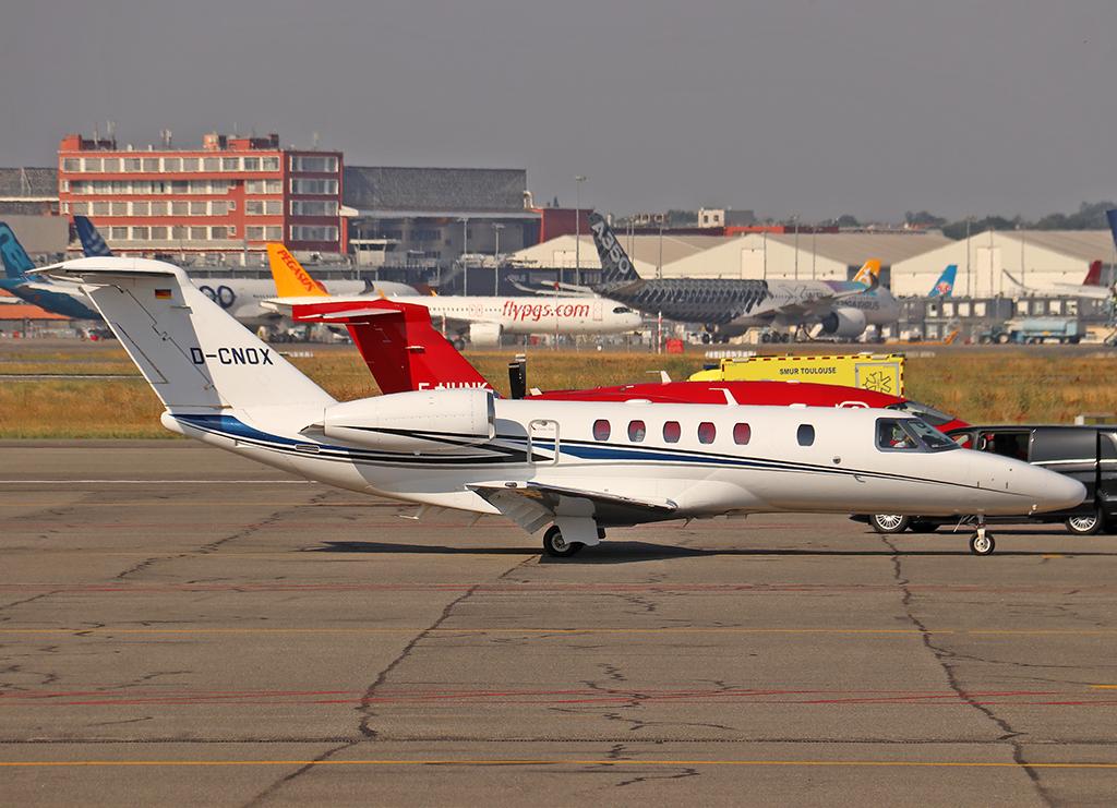 D-CNOX @ LFBO - Parked at the General Aviation area... - by Shunn311