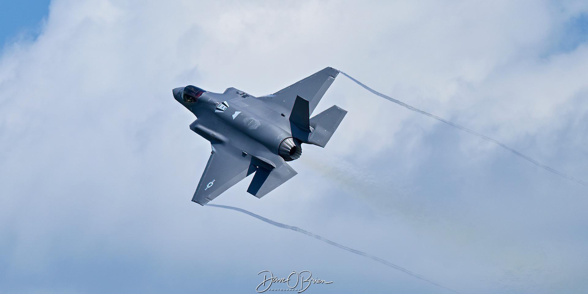 22-5817 photo, click to enlarge