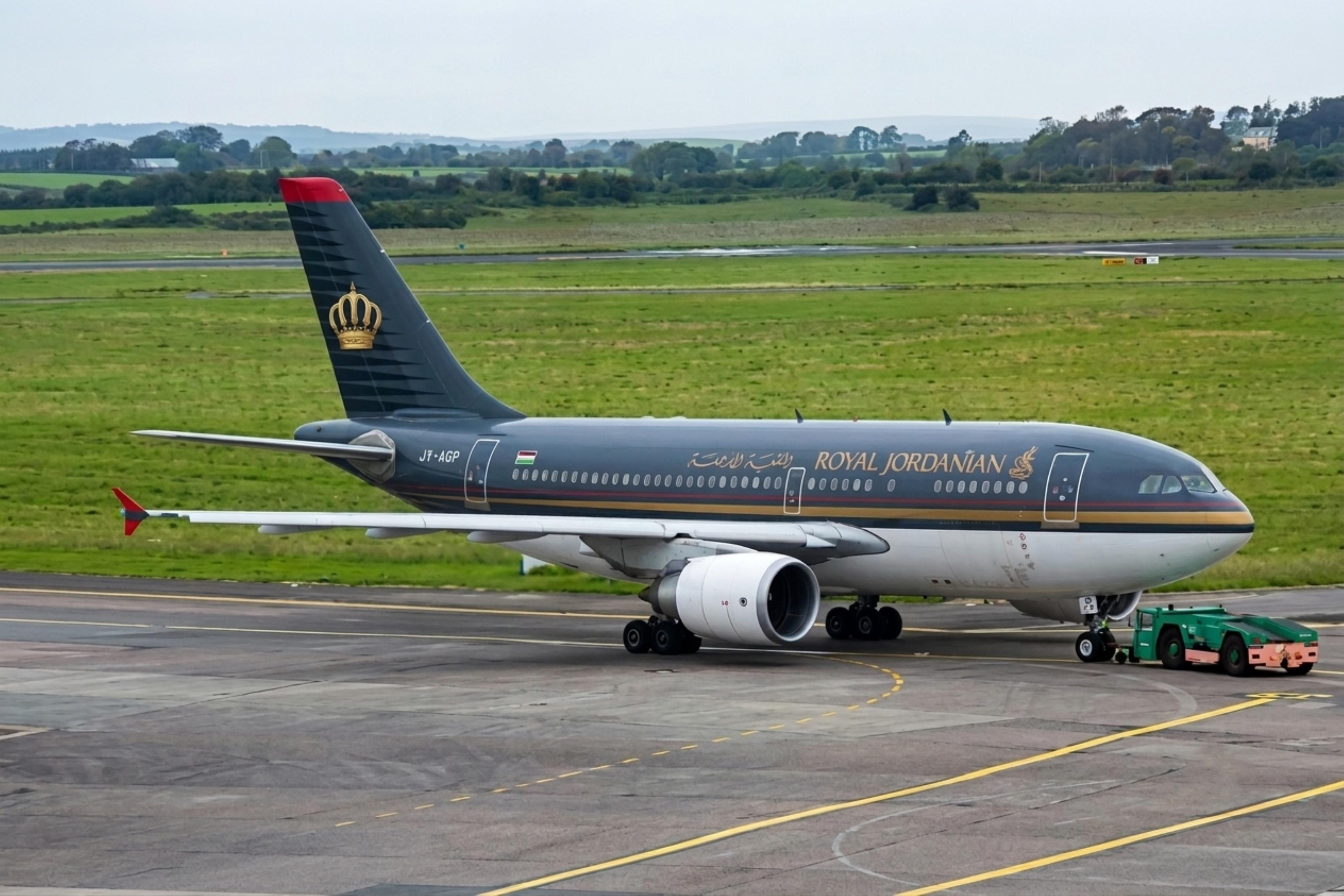 JY-AGP @ EINN - JY-AGP 1986 A310-300 Royal Jordanian SNN 
 - by PhilR
