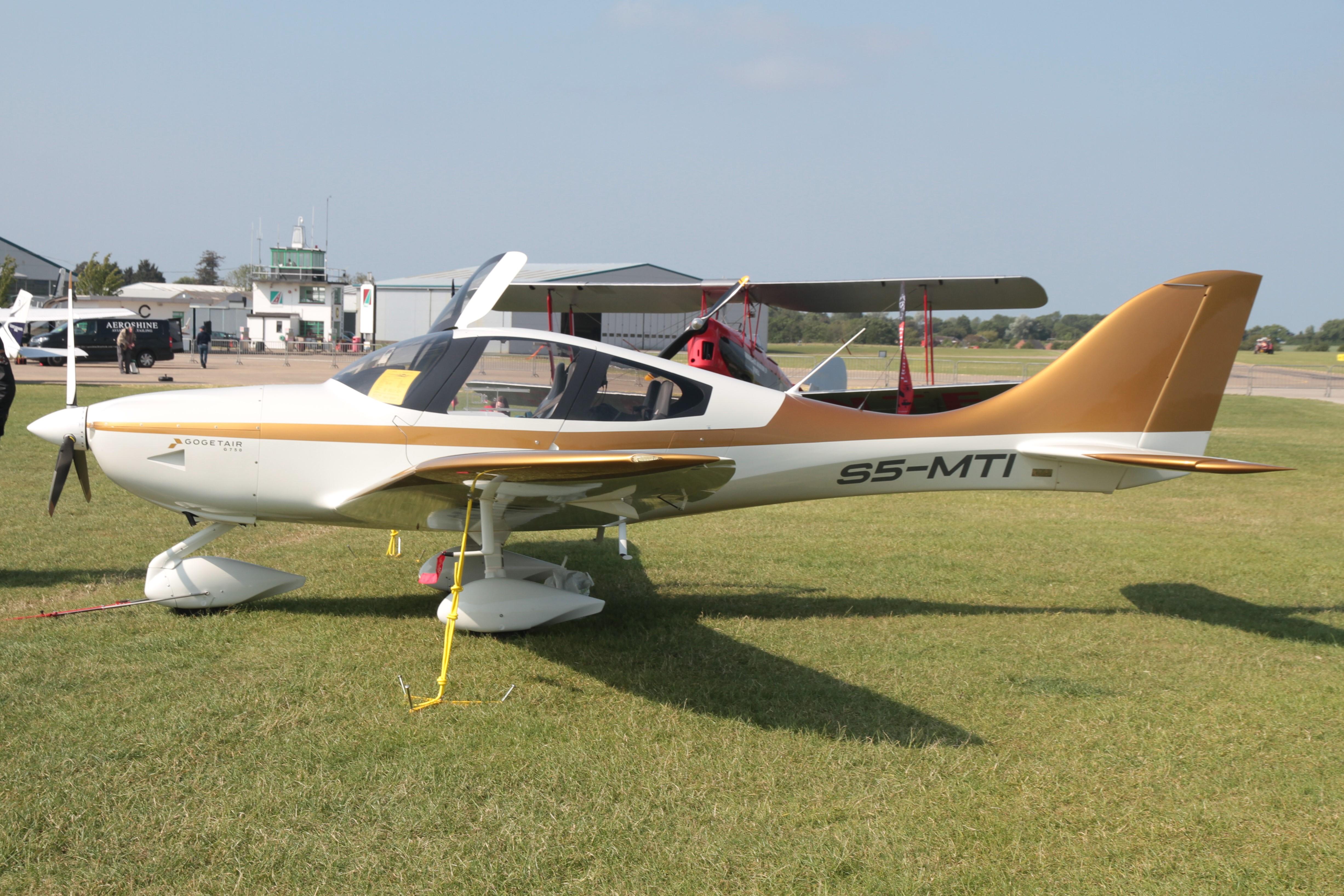 S5-MTI @ EGBK - S5-MTI Gogetair G750 Concept 2 One AeroExpo Sywell
 - by PhilR