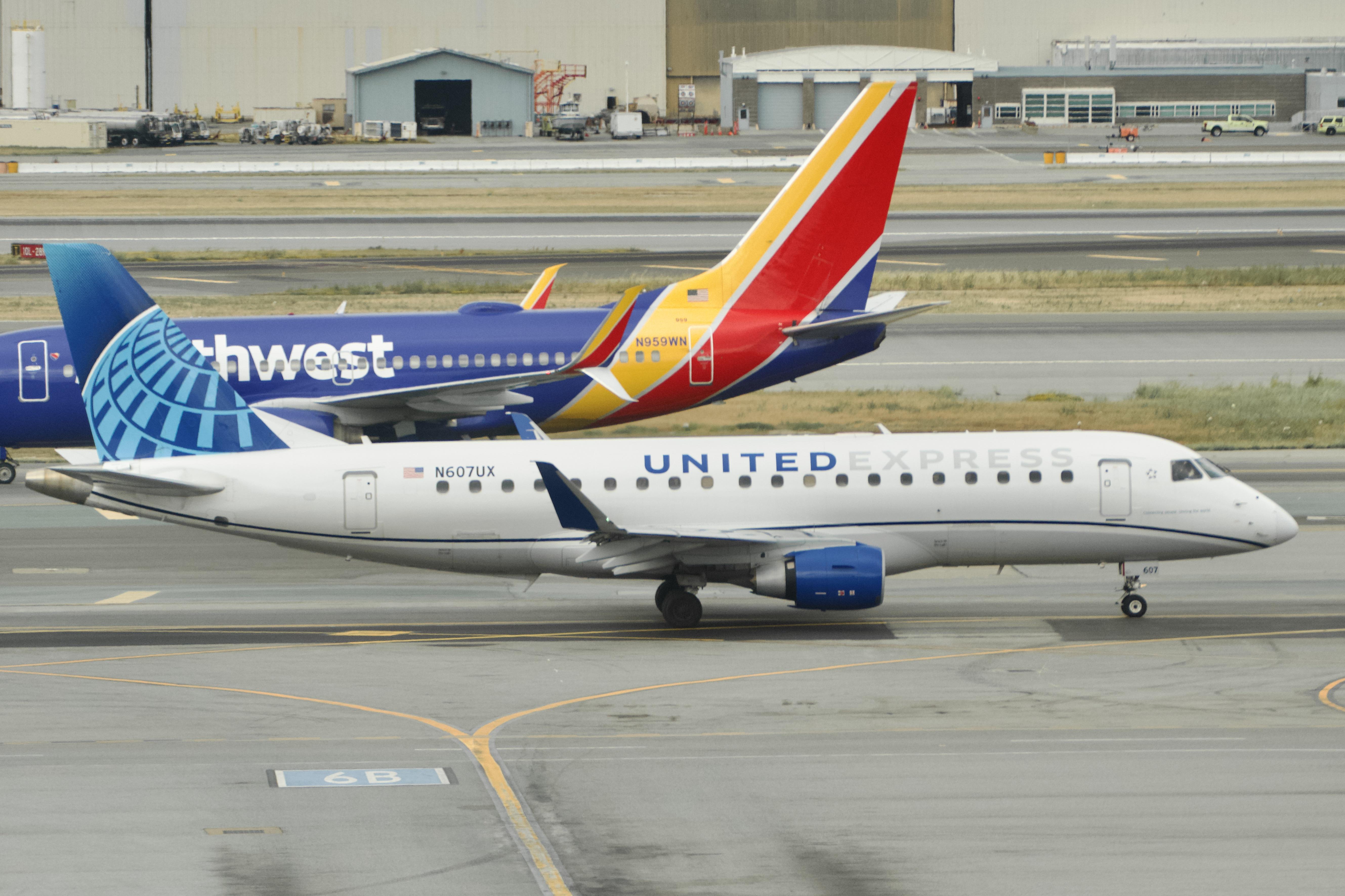 N607UX photo, click to enlarge