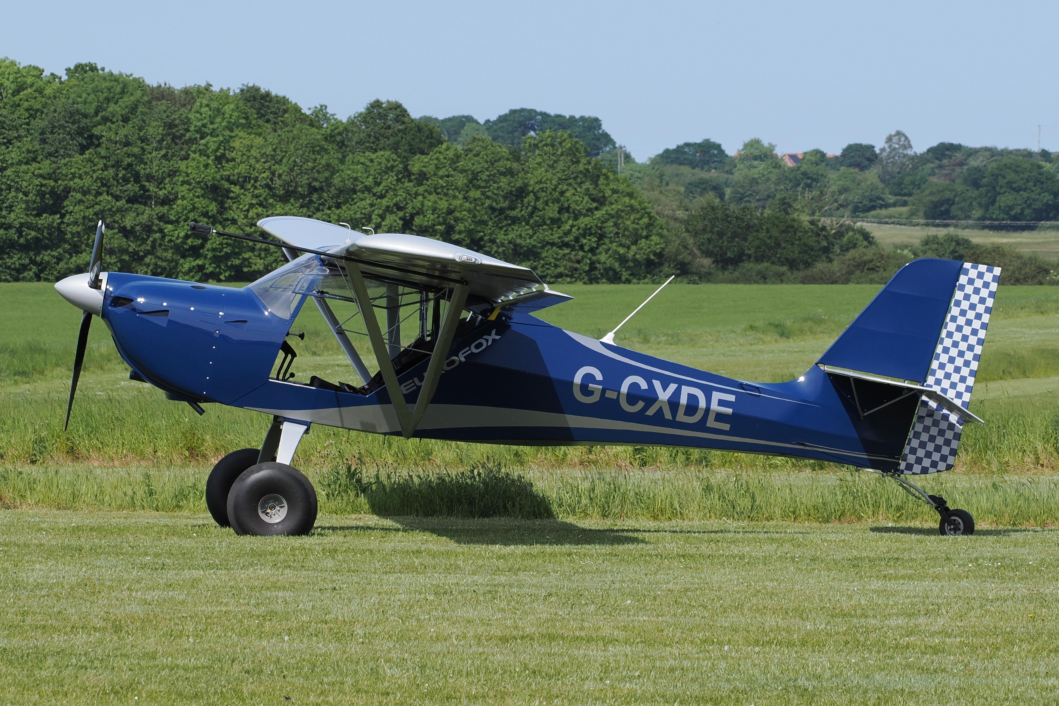 G-CXDE photo, click to enlarge
