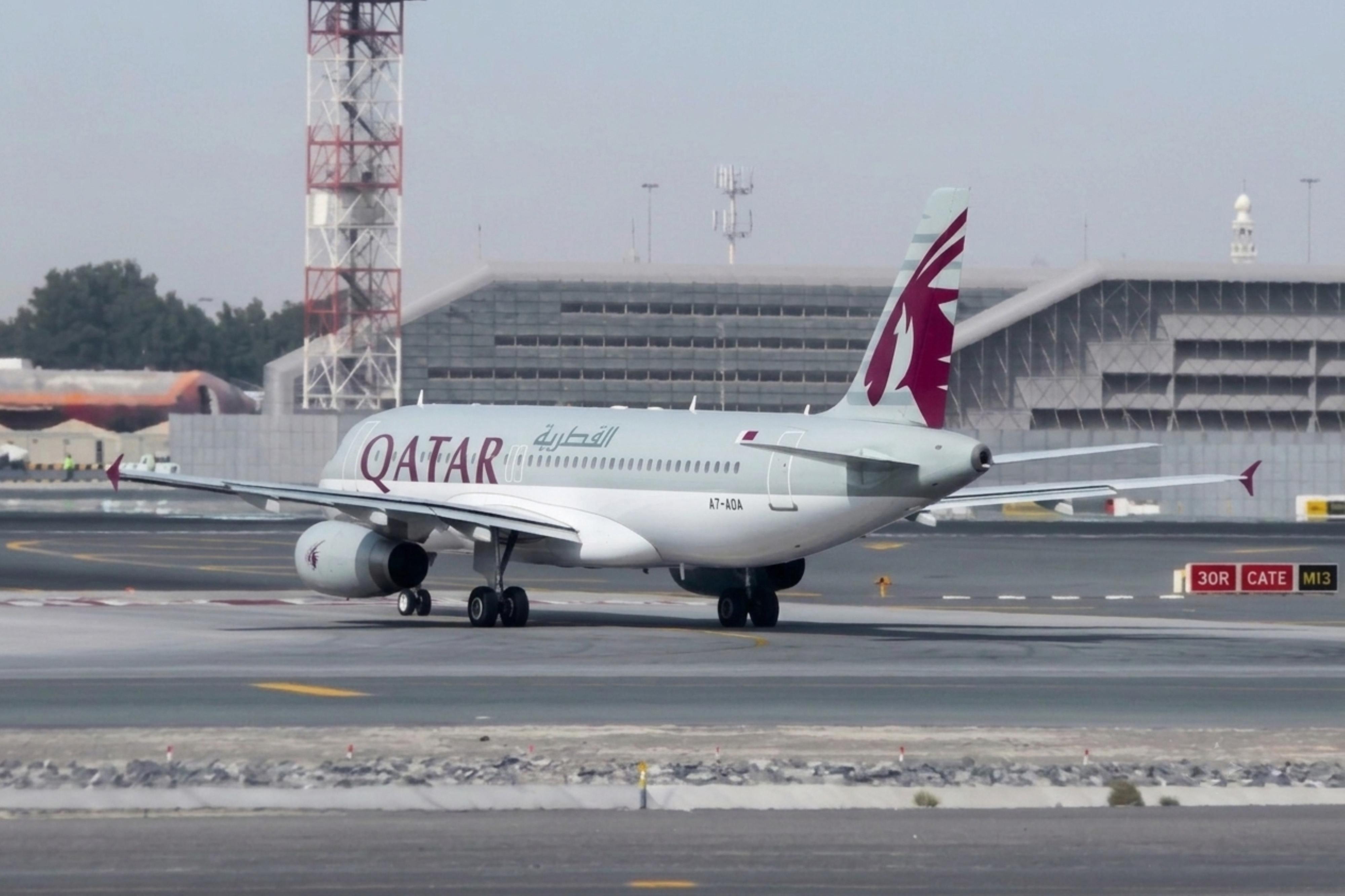 A7-ADA - A7-ADA 2002 A320-200 Qatar Airways DXB  - by PhilR