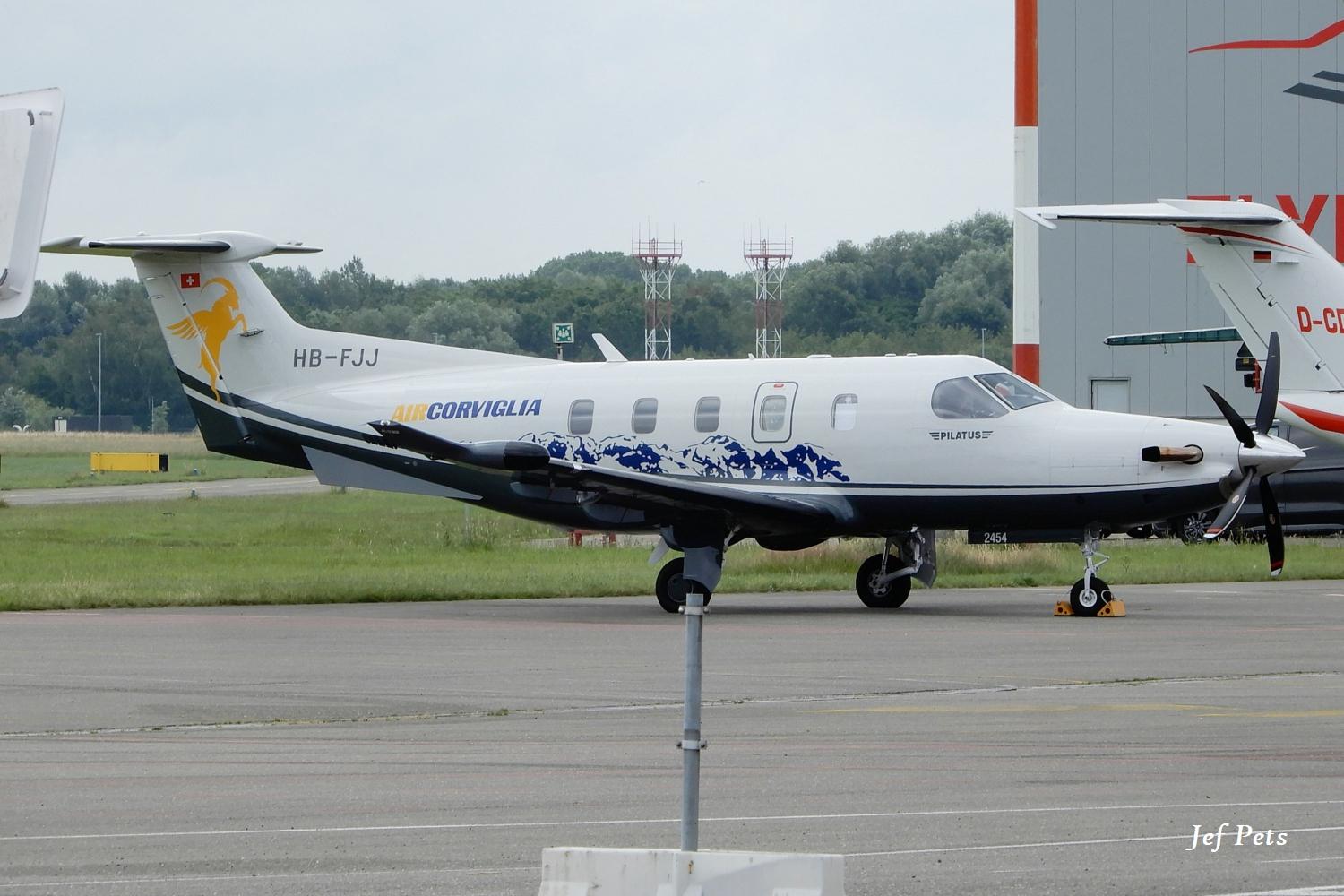 HB-FJJ photo, click to enlarge