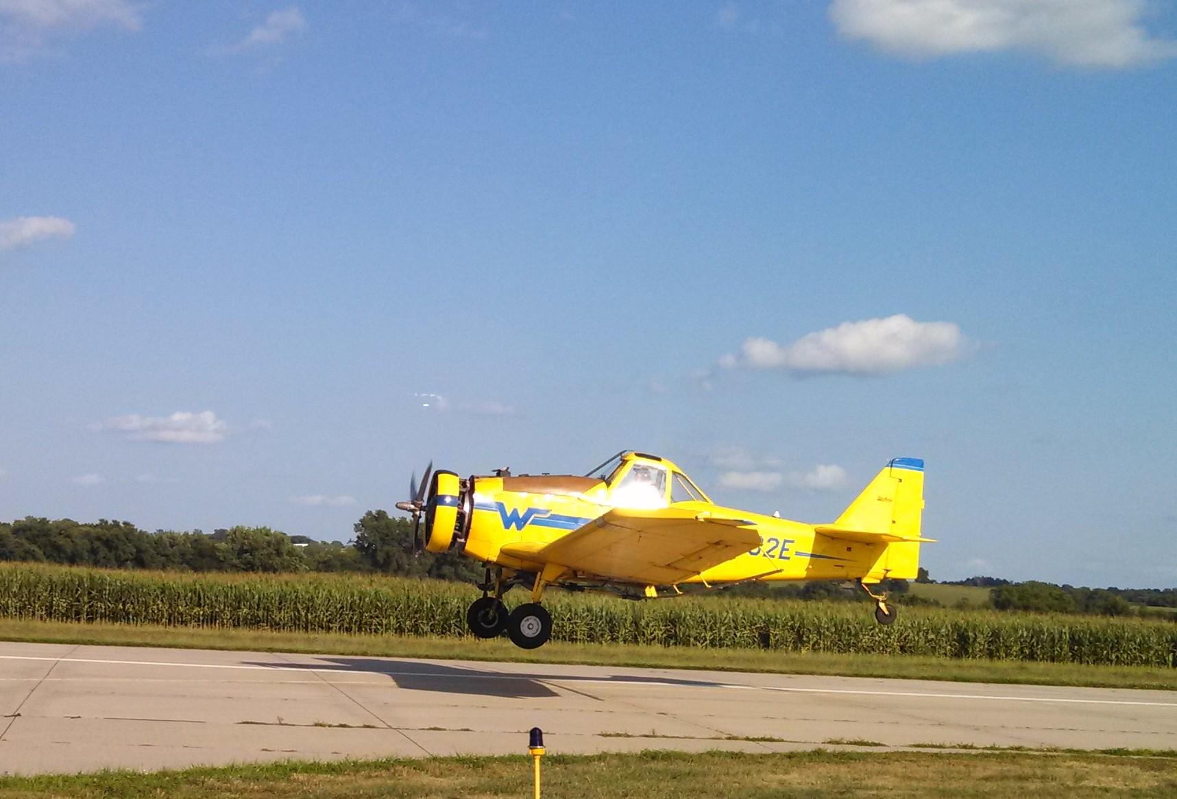 N2002E photo, click to enlarge