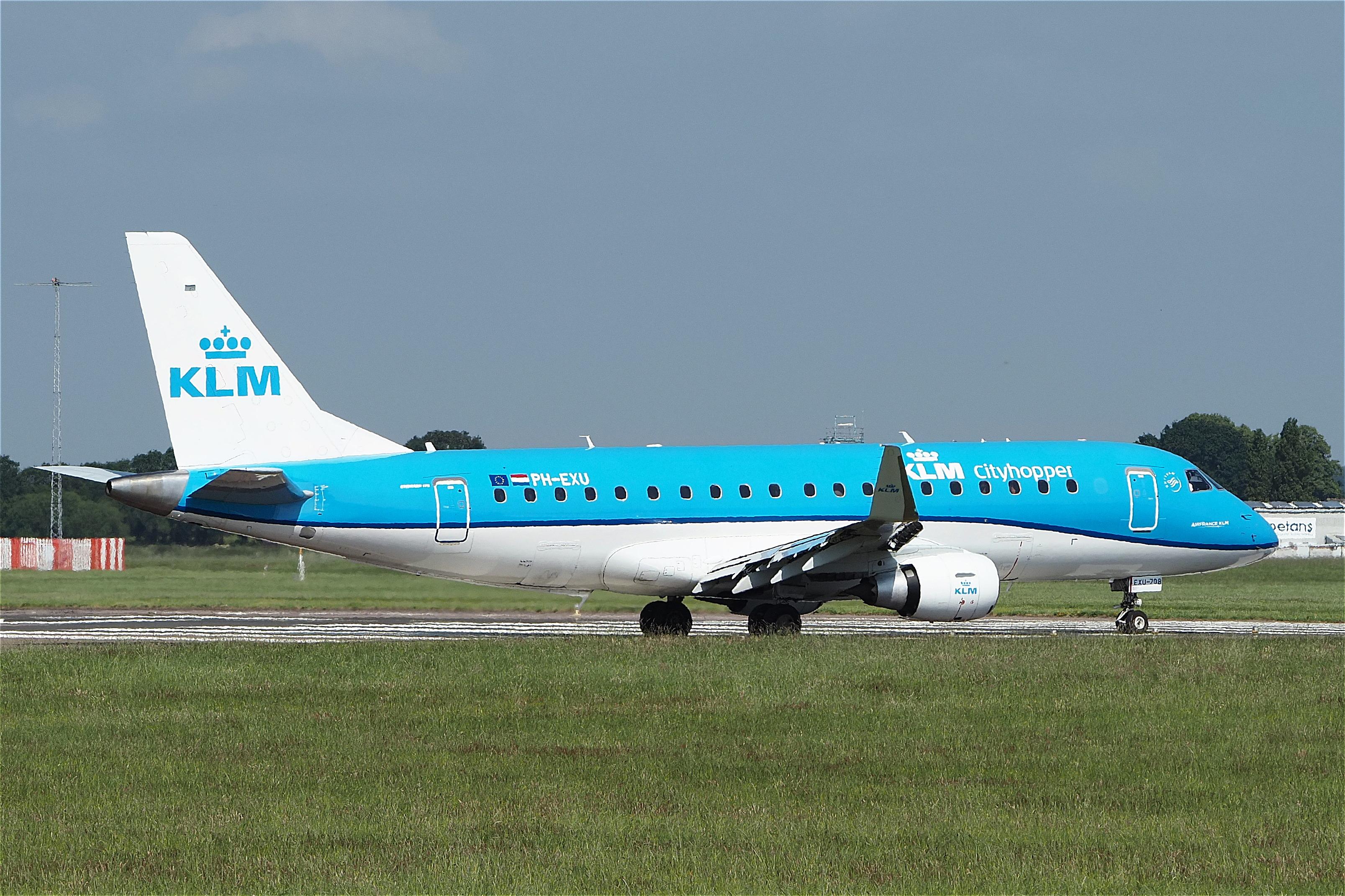 PH-EXU photo, click to enlarge