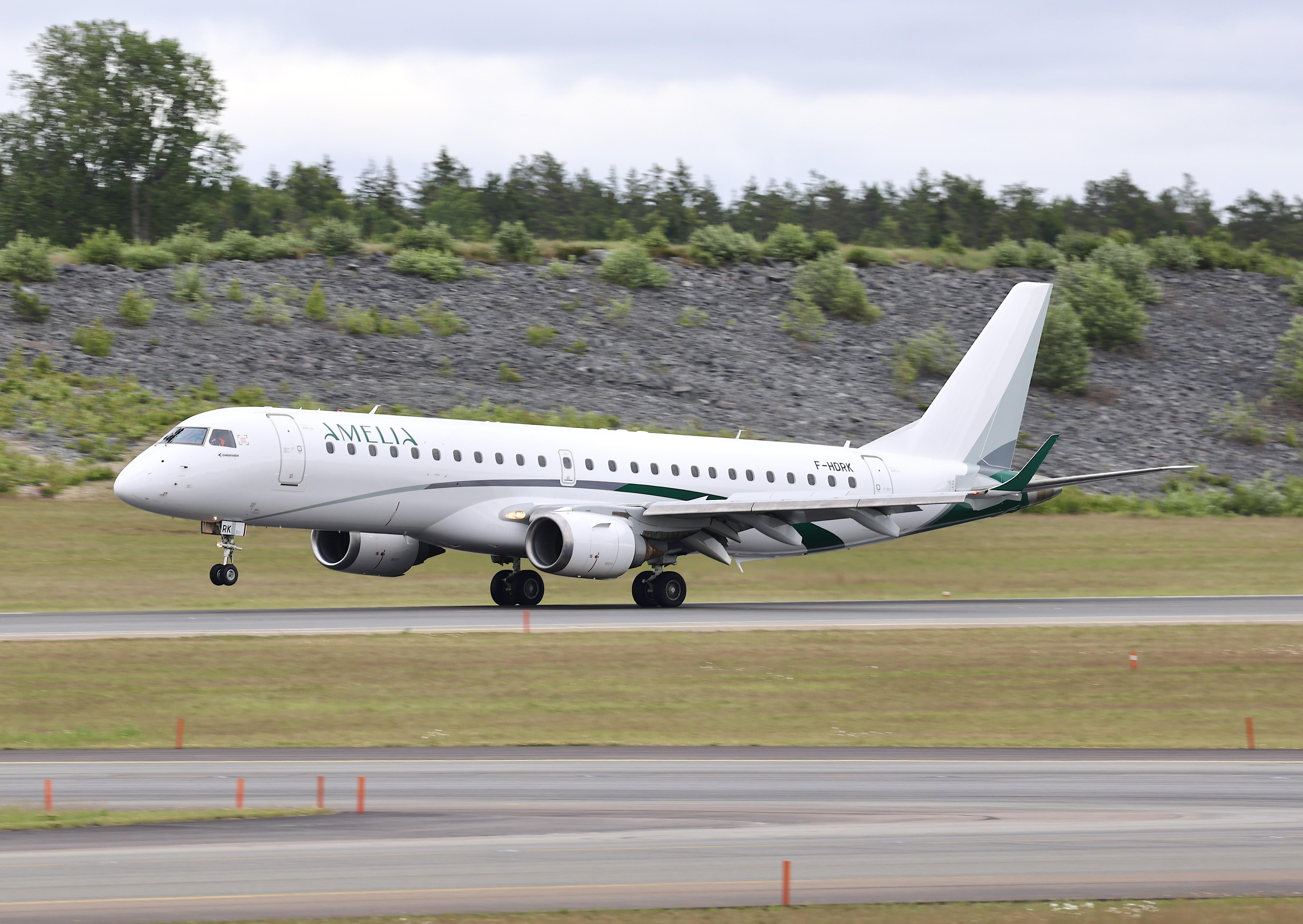 F-HDRK photo, click to enlarge
