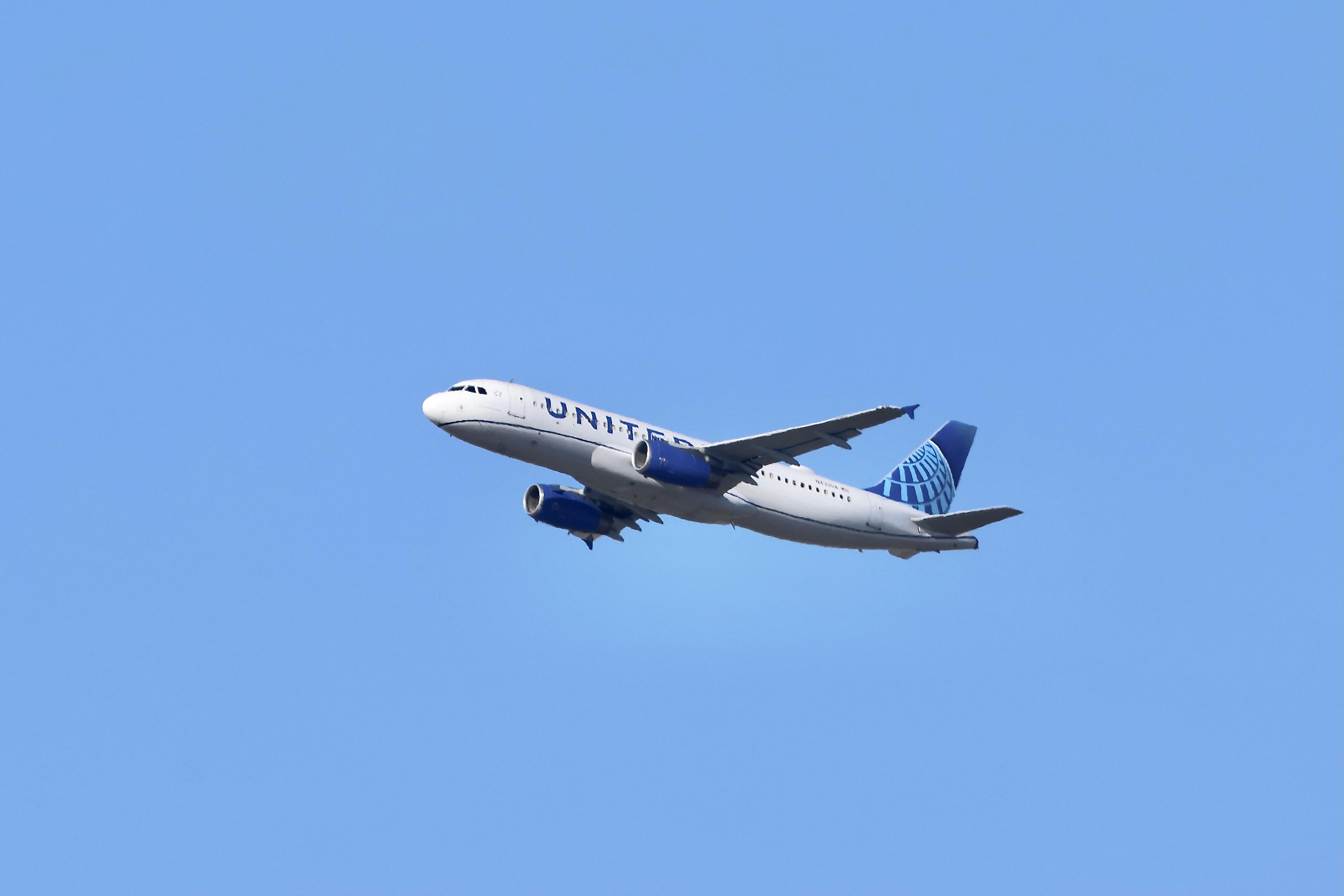 N432UA photo, click to enlarge