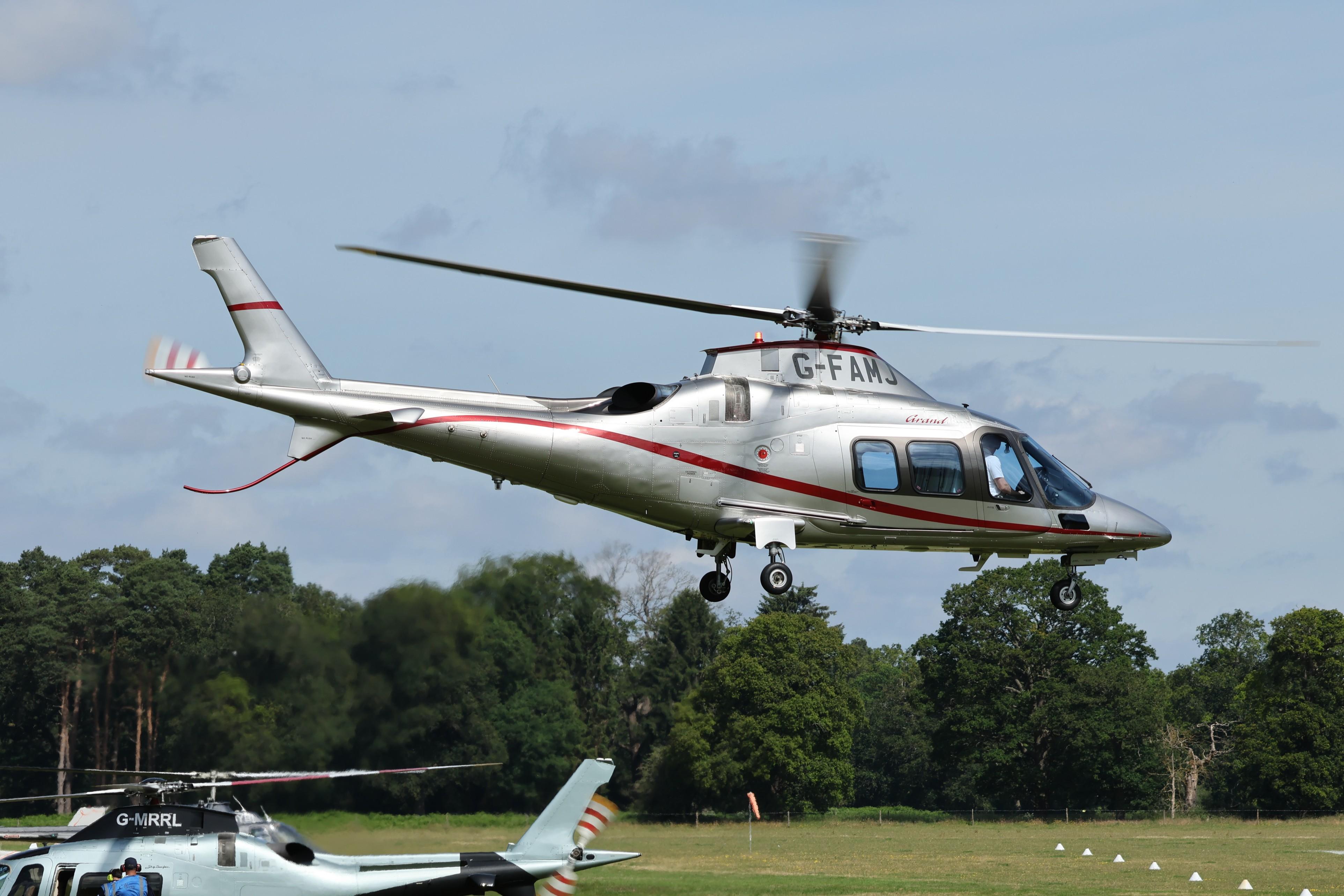 G-FAMJ photo, click to enlarge