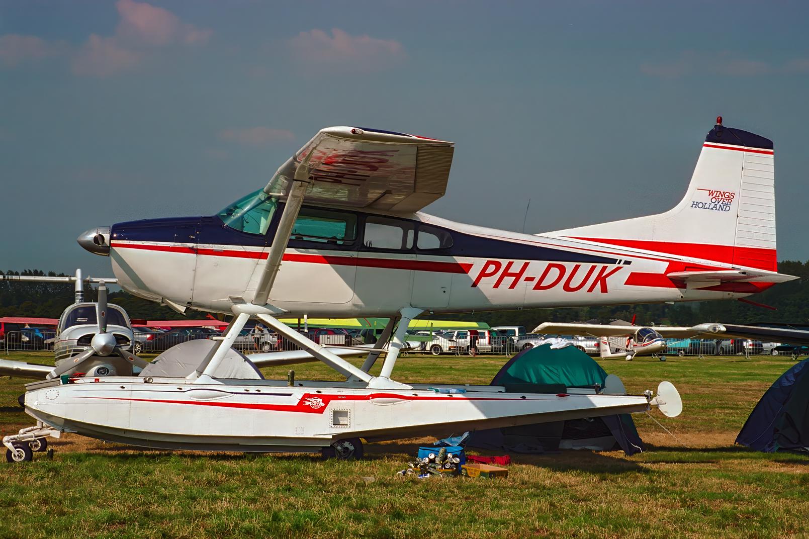 PH-DUK @ EBDT - Schaffen-Diest Rallye. Scanned from a slide. - by sparrow9