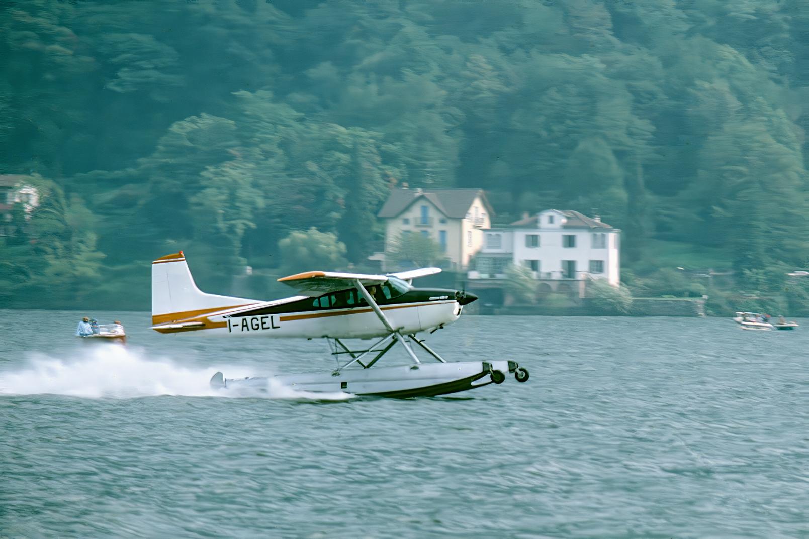 I-AGEL @ LSZA - SPAS-Meeting Morcote, near Lugano. Scanned from a slide. - by sparrow9