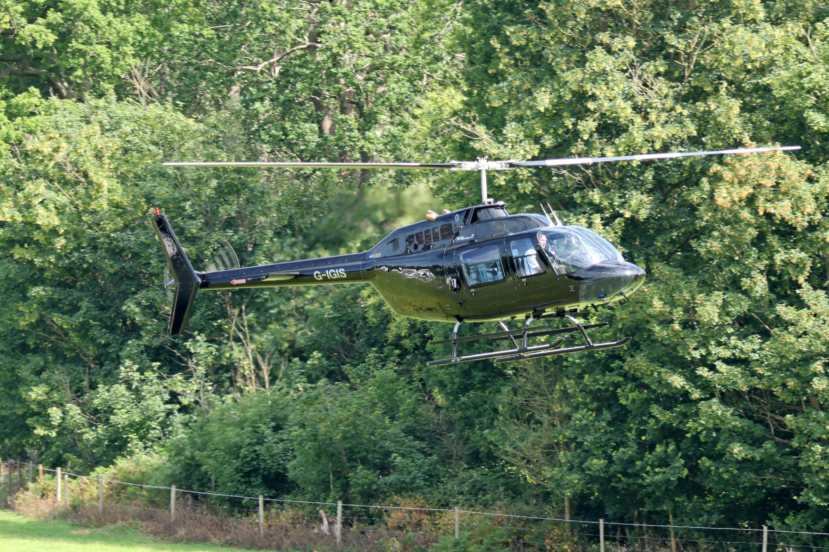 G-IGIS @ ASCOT - G-IGIS 1975 Bell 206B Jet Ranger ll Ascot Heliport 
 - by PhilR