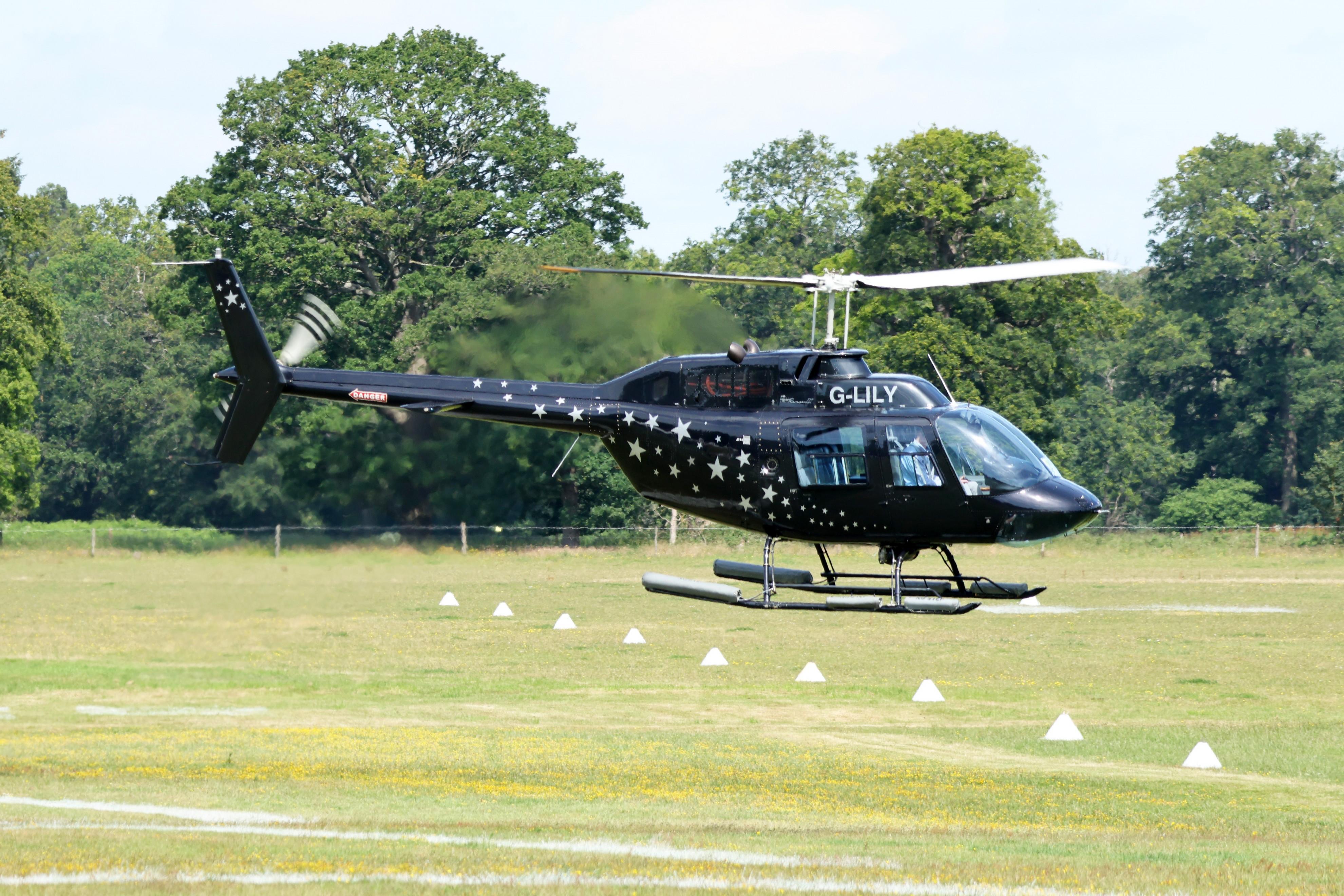 G-LILY @ ASCOT - G-LILY 1990 Bell 206B Jet Ranger III Ascot Heliport 

 - by PhilR