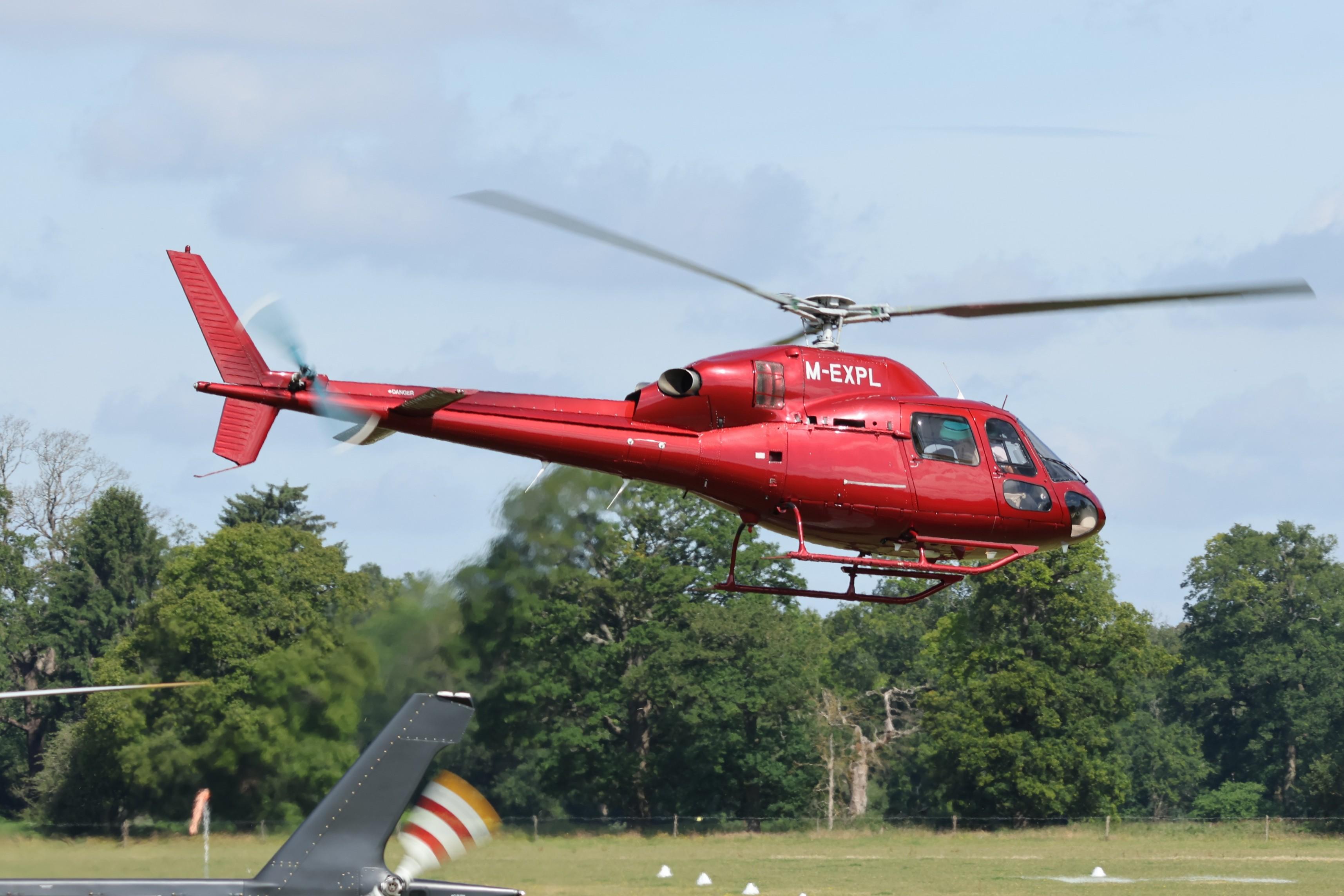 M-EXPL @ ASCOT - M-EXPL 1999 Aérospatiale AS355N Ecureuil II Ascot Heliport  - by PhilR