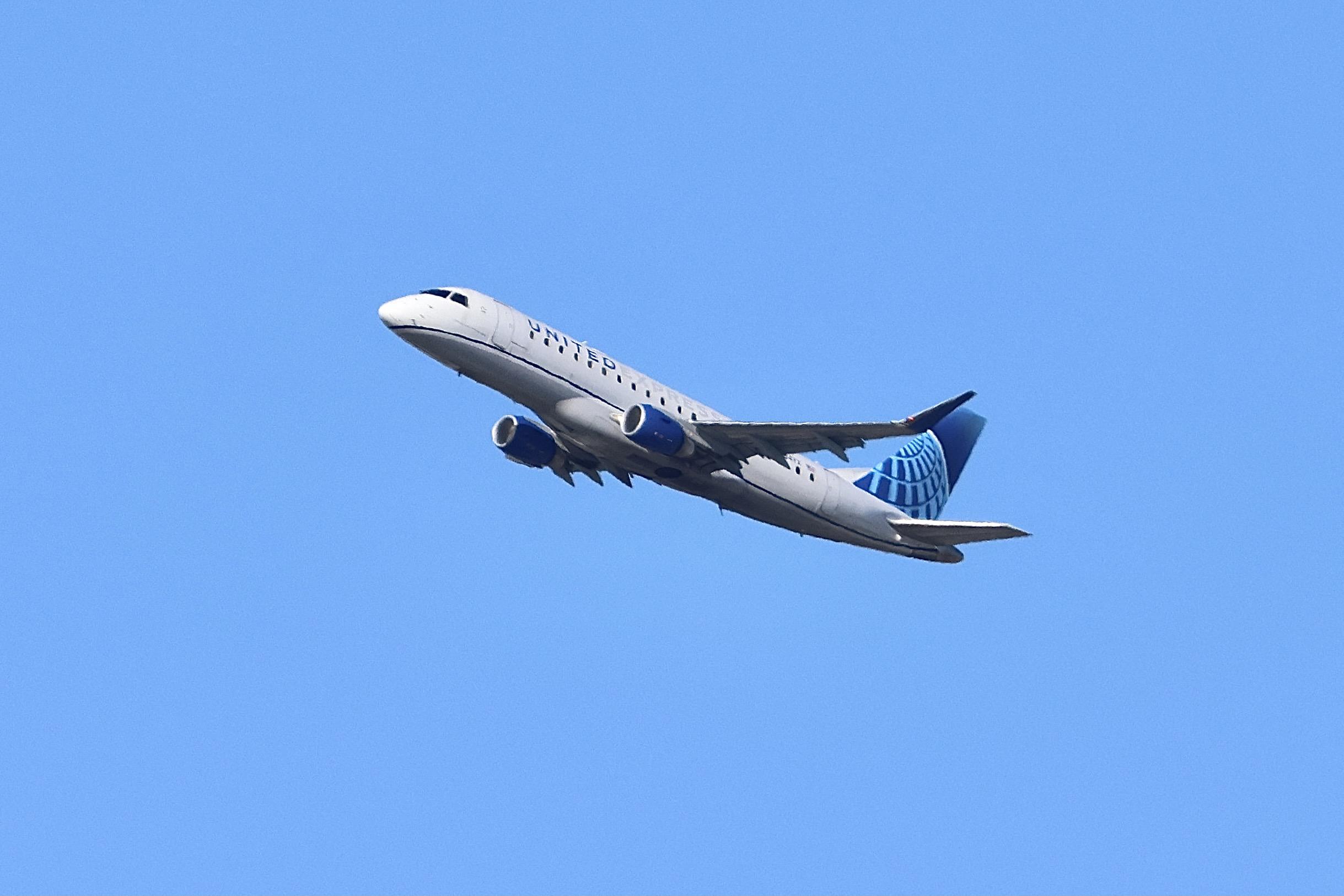 N764YX photo, click to enlarge