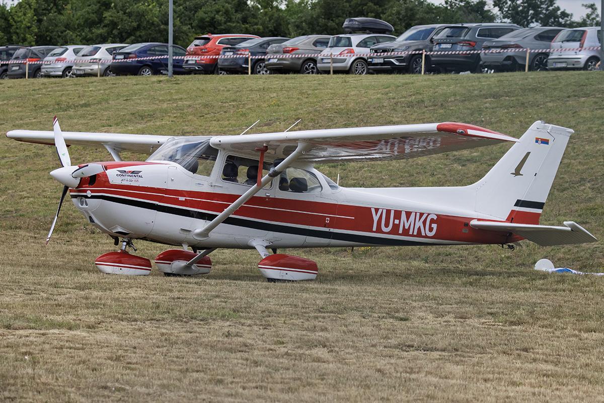 YU-MKG photo, click to enlarge