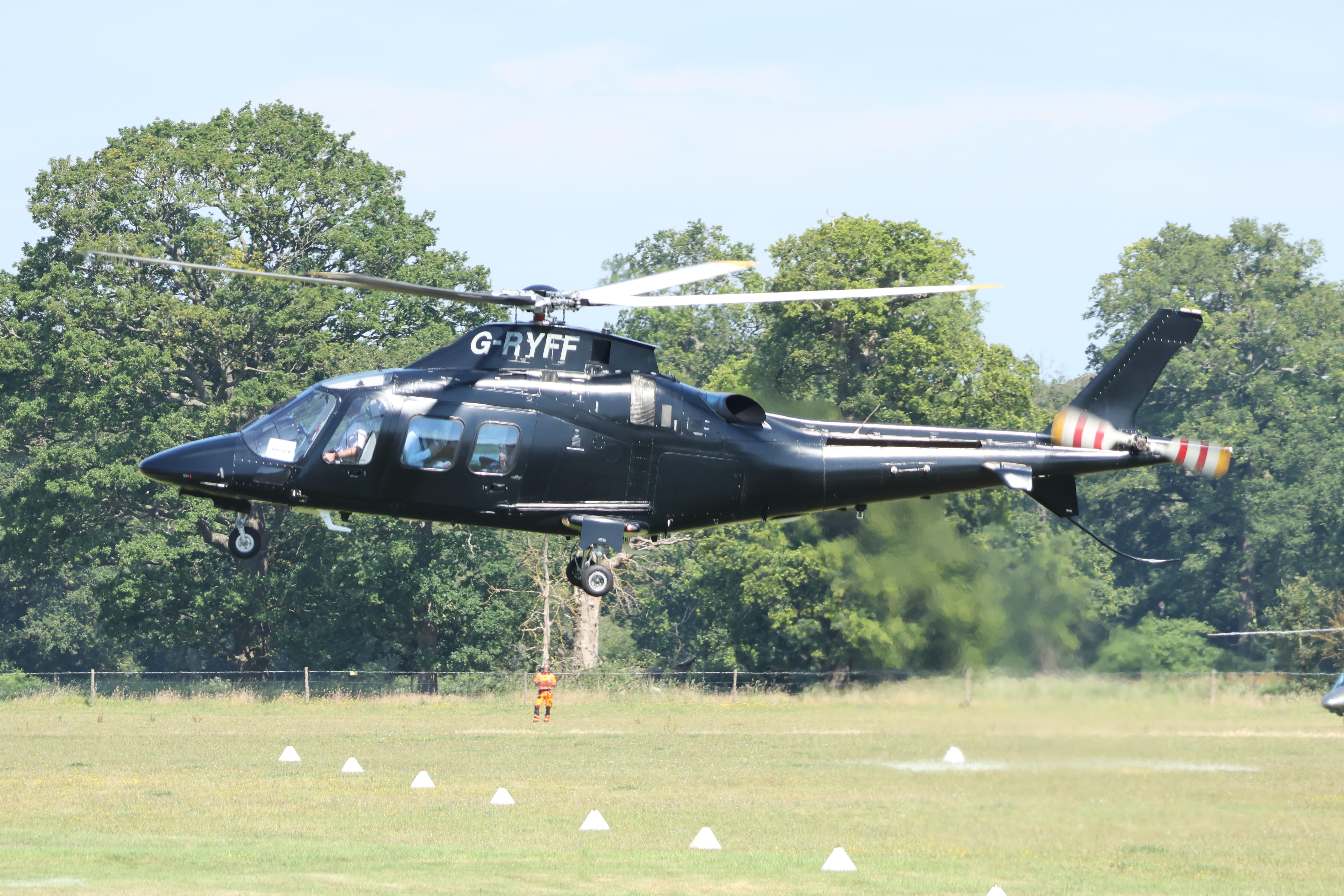 G-RYFF @ ASCOT - G-RYFF 2007 Agusta A109S Grand Ascot Heliport Ascot Heliport
 - by PhilR