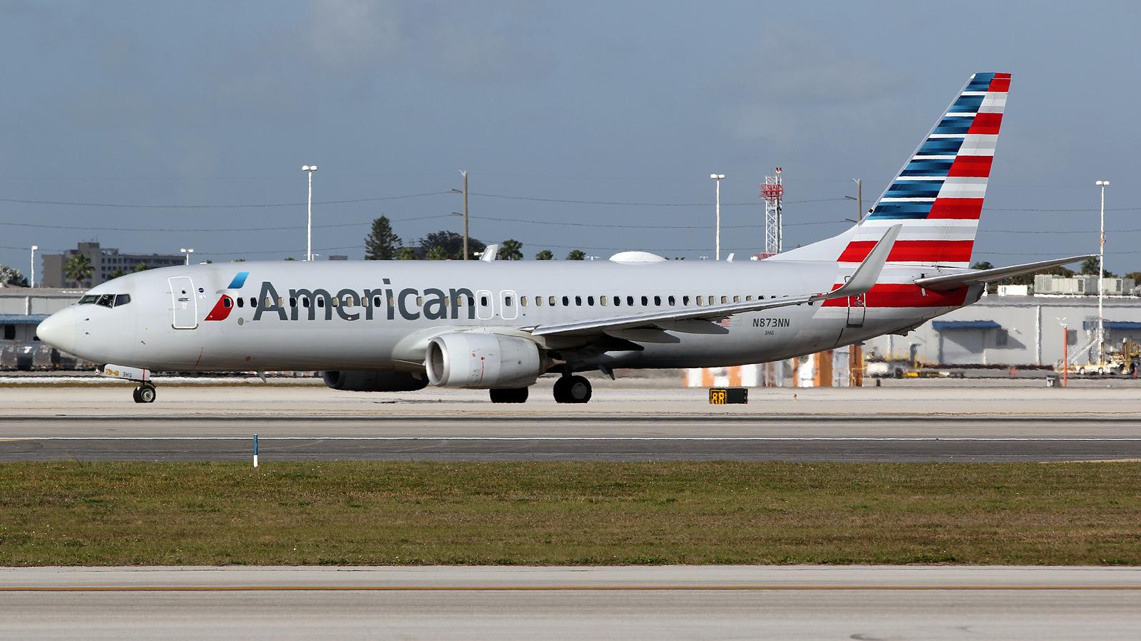 N873NN @ KMIA - at mia - by Ronald